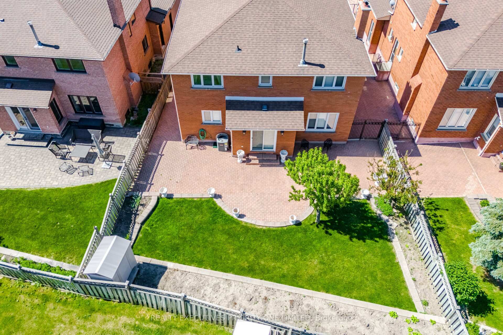Photo 45 of 139 Jade Crescent, Vaughan, West Woodbridge — HOMEH