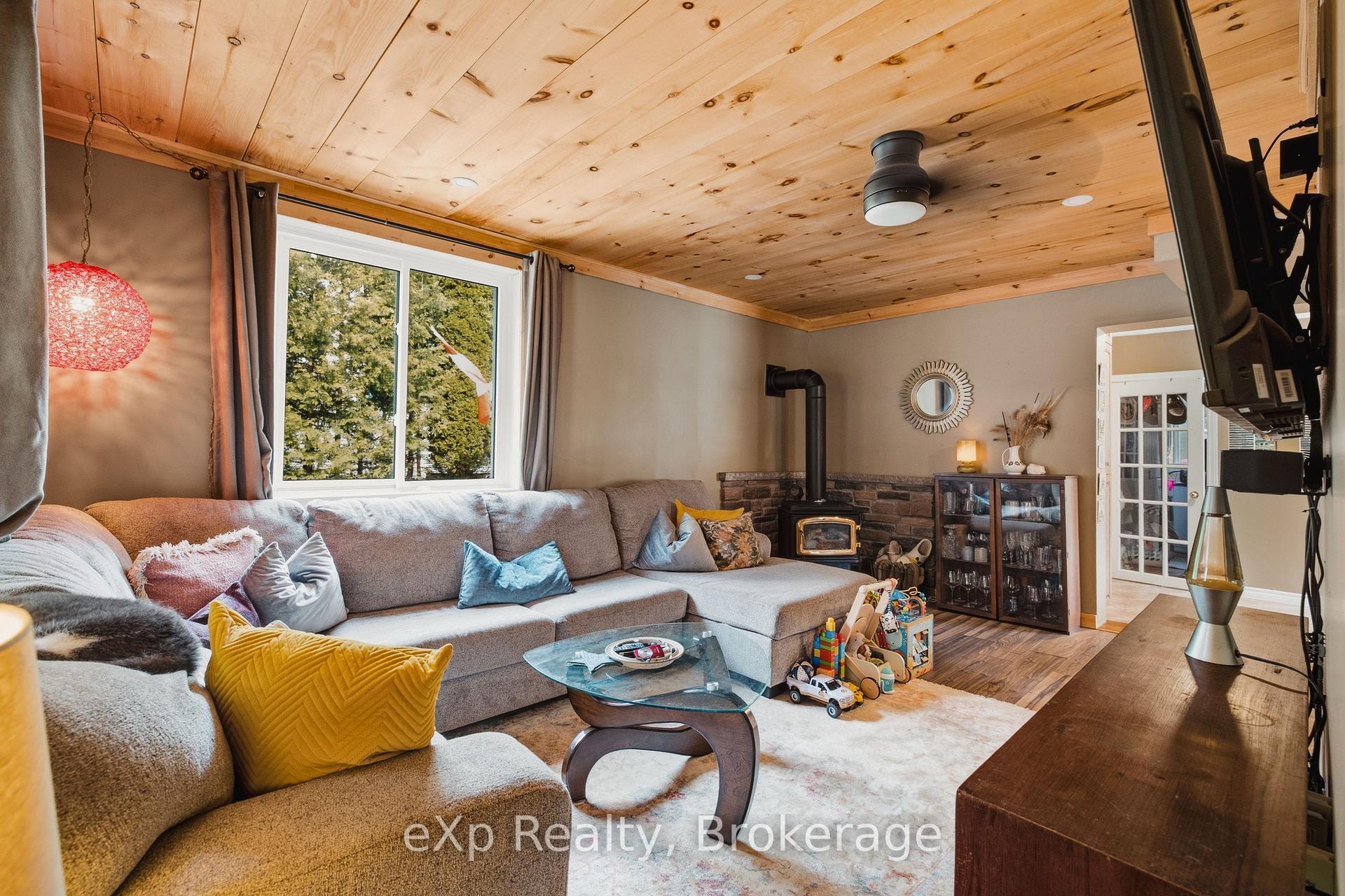 Photo 4 of 27 Ellen Street, Grey Highlands — HOMEH