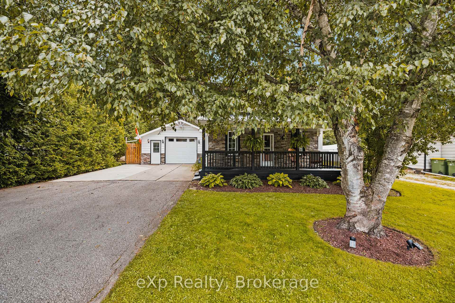 Photo 23 of 27 Ellen Street, Grey Highlands — HOMEH