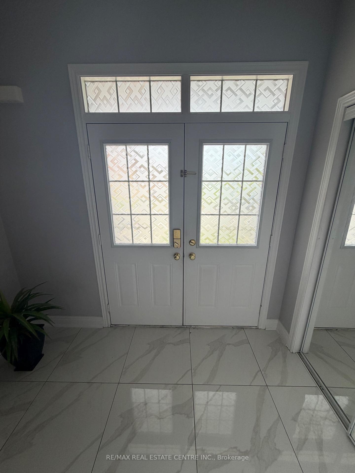 Photo 3 of 79 Templehill Road, Brampton, Sandringham-Wellington — HOMEH