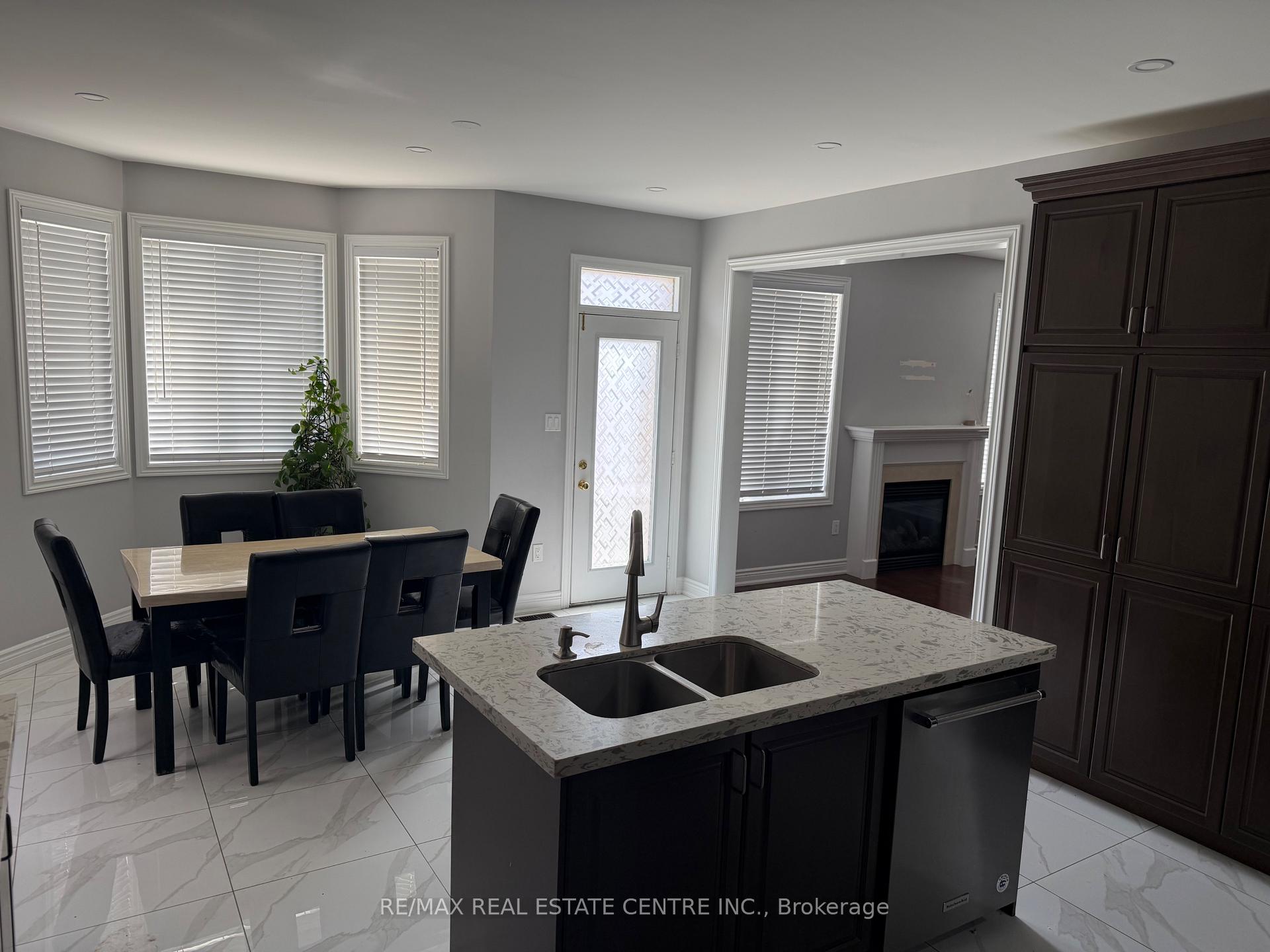 Photo 7 of 79 Templehill Road, Brampton, Sandringham-Wellington — HOMEH