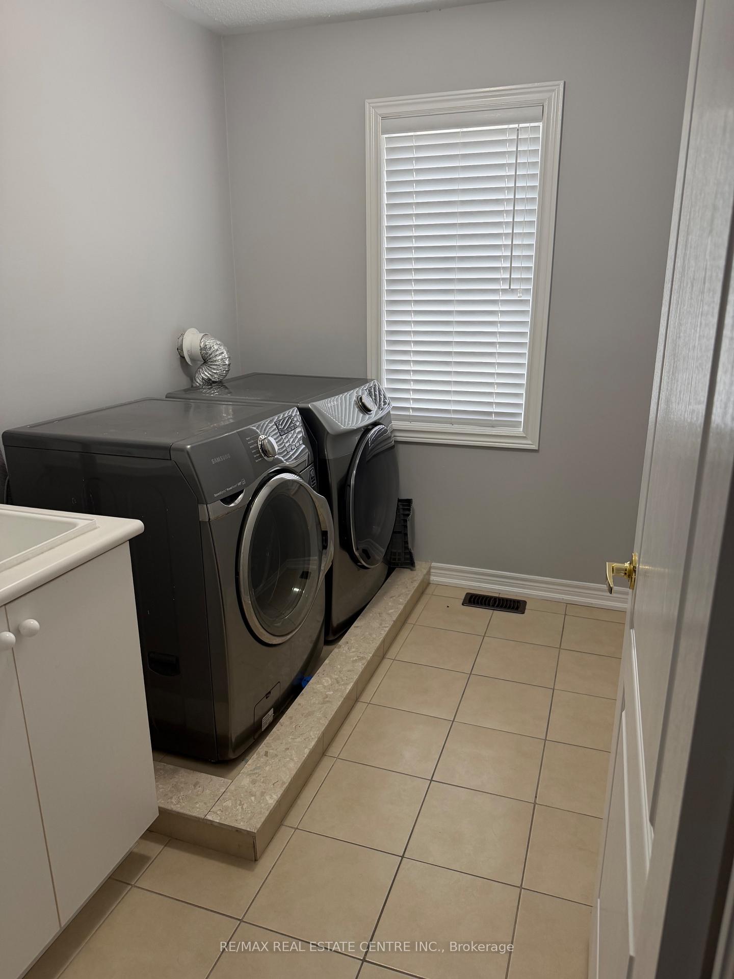 Photo 14 of 79 Templehill Road, Brampton, Sandringham-Wellington — HOMEH