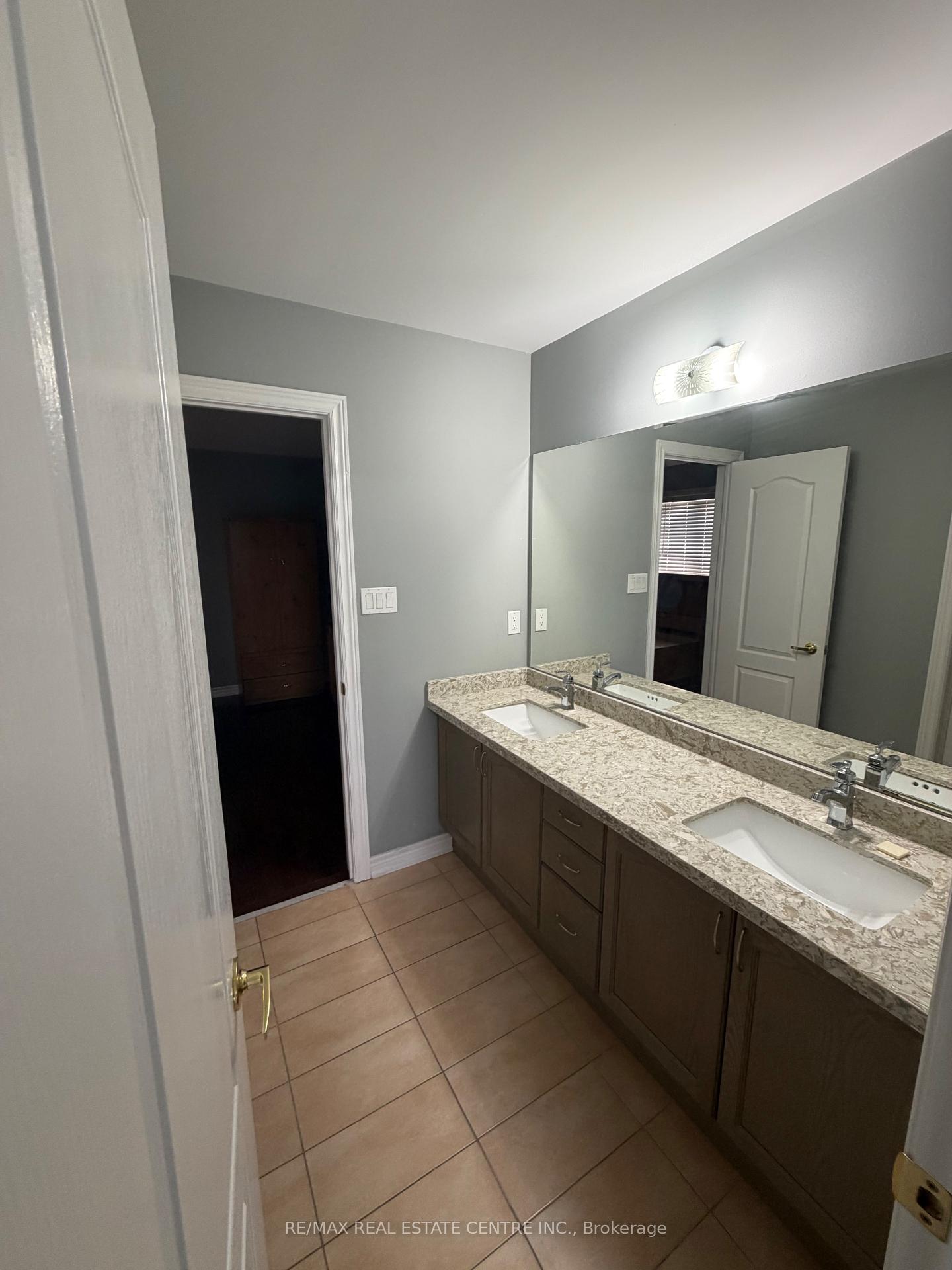 Photo 22 of 79 Templehill Road, Brampton, Sandringham-Wellington — HOMEH