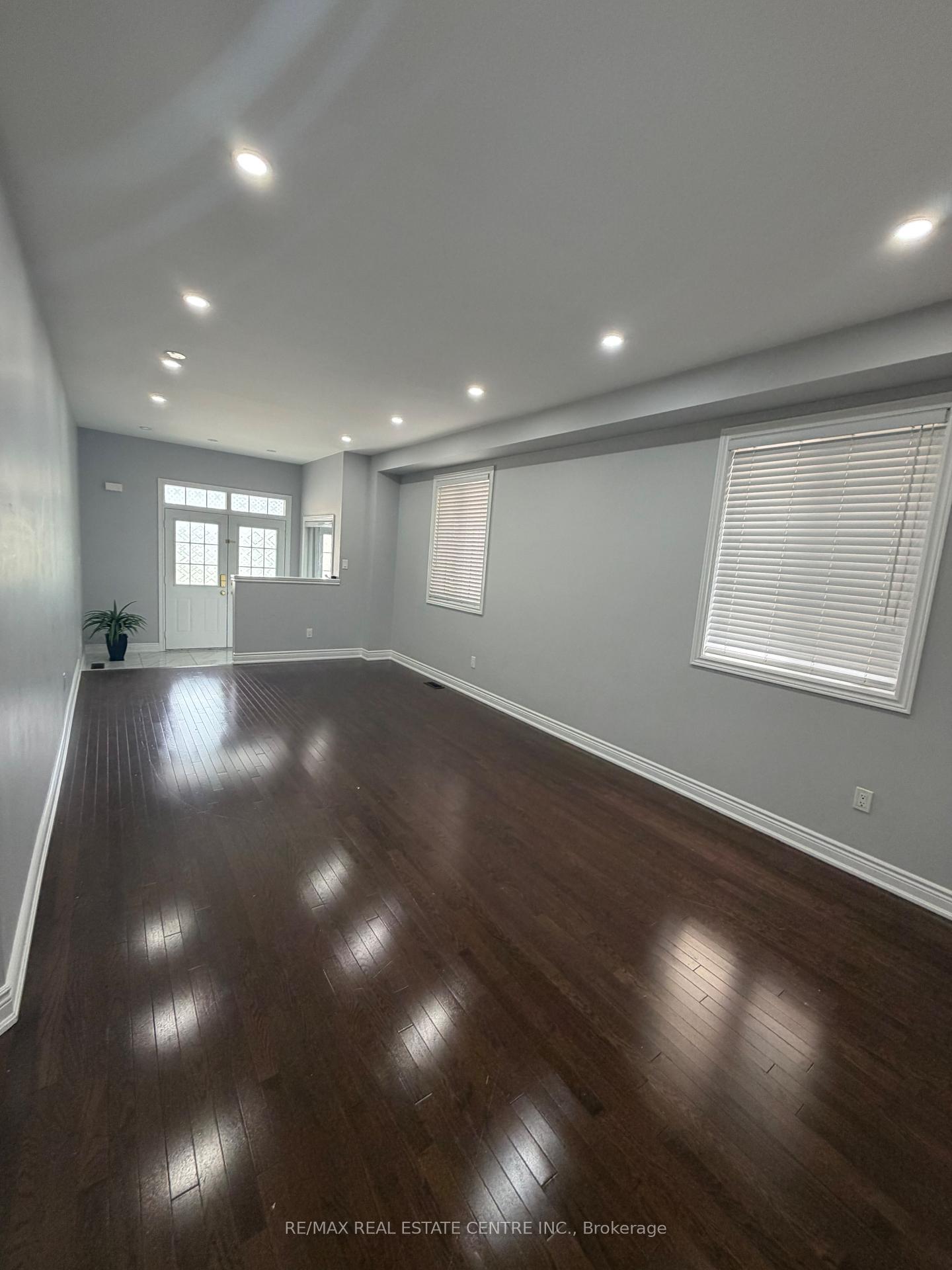 Photo 39 of 79 Templehill Road, Brampton, Sandringham-Wellington — HOMEH