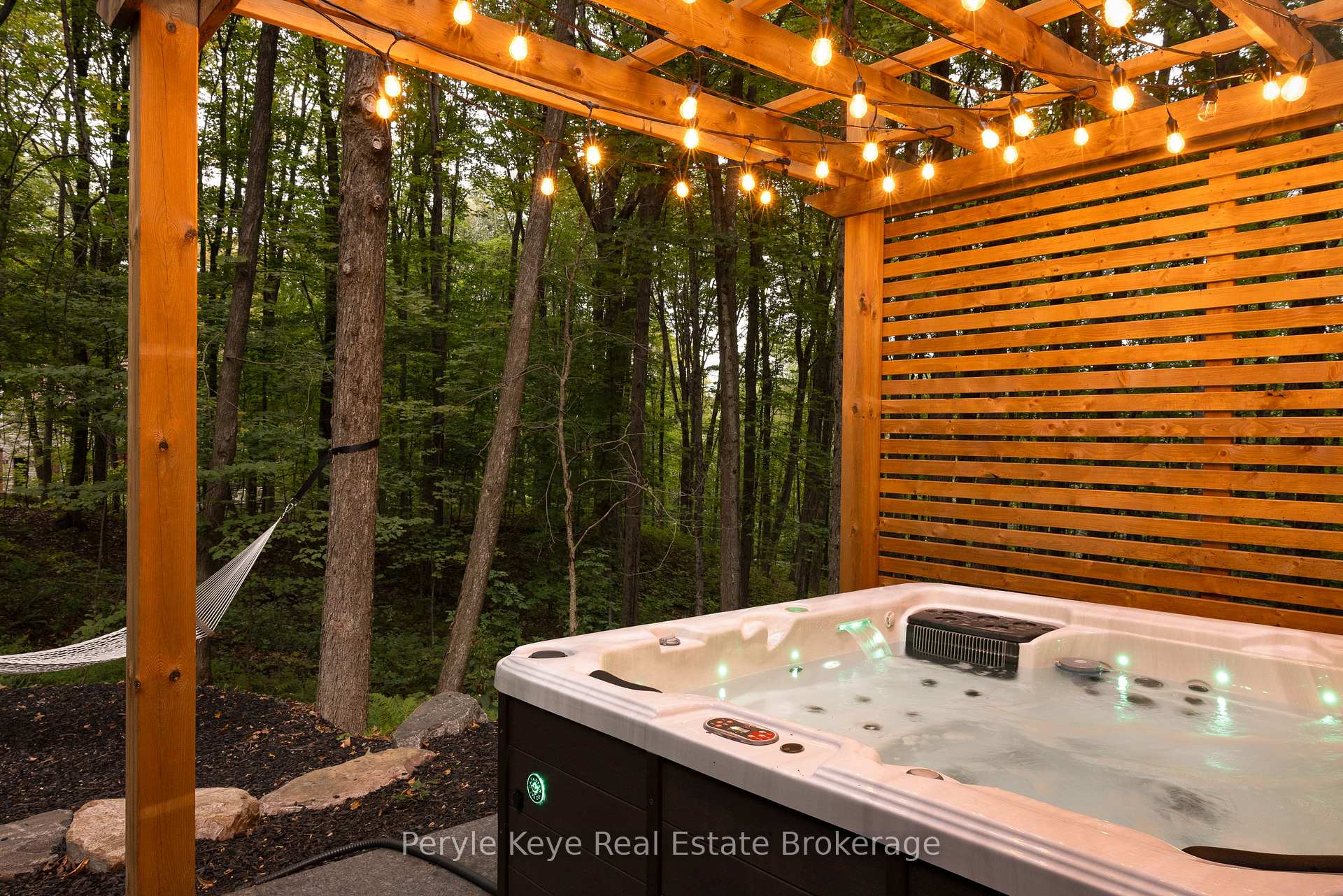 Photo 8 of 74 Woodland Drive, Bracebridge — HOMEH