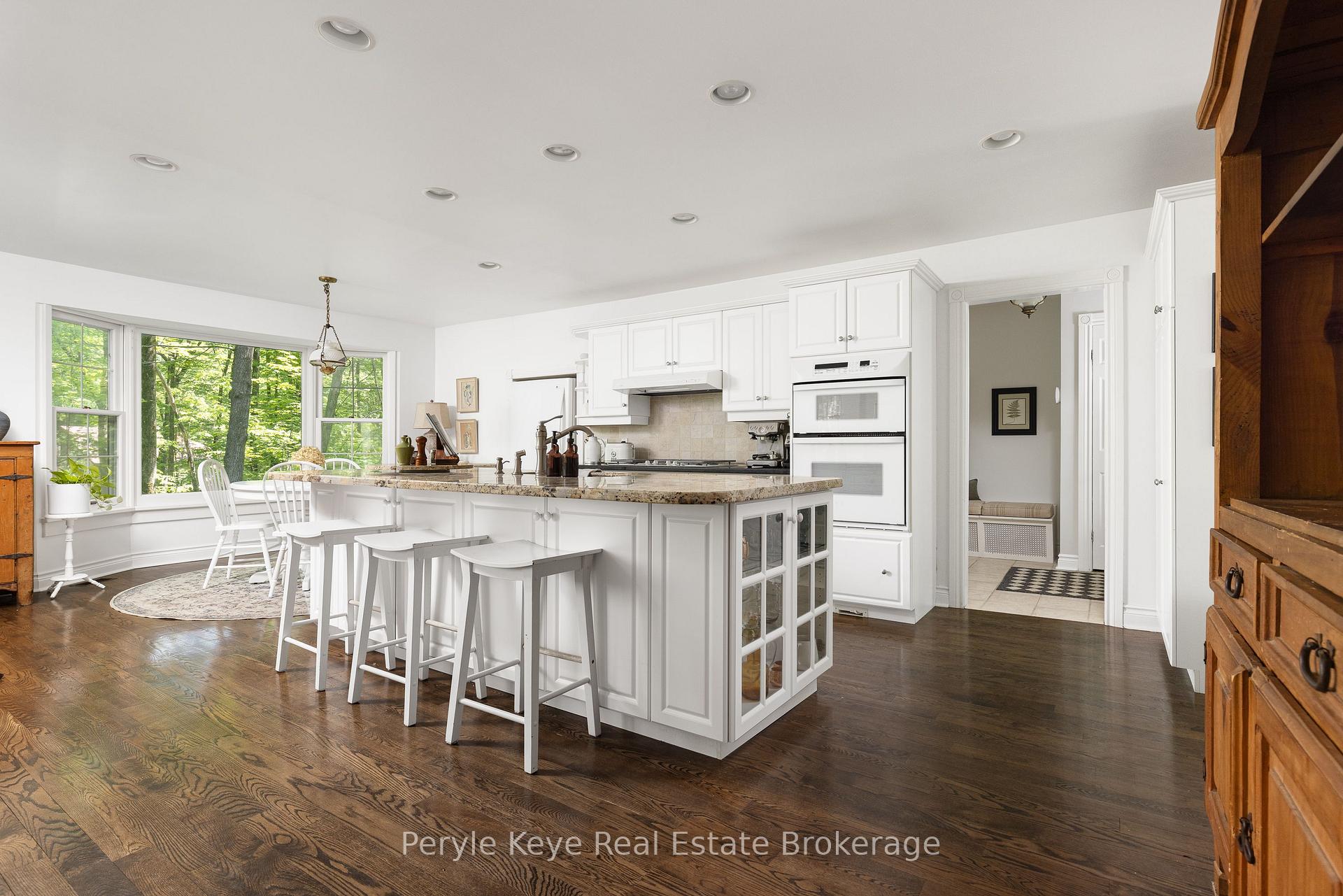 Photo 9 of 74 Woodland Drive, Bracebridge — HOMEH