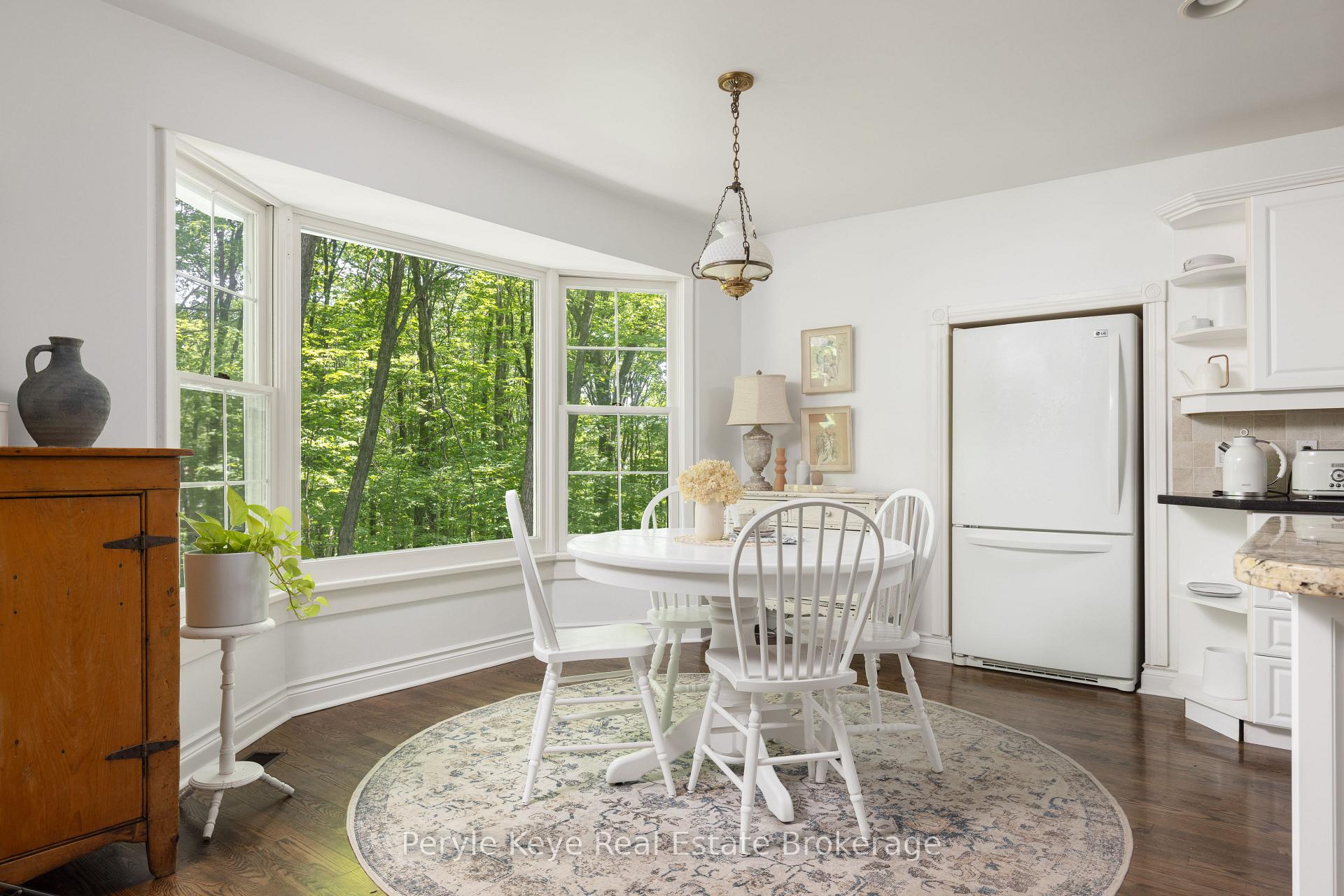 Photo 18 of 74 Woodland Drive, Bracebridge — HOMEH