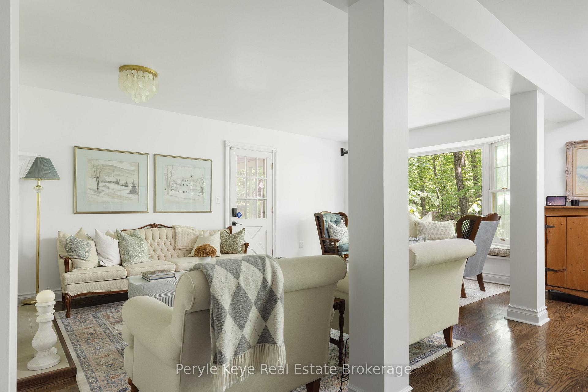 Photo 20 of 74 Woodland Drive, Bracebridge — HOMEH