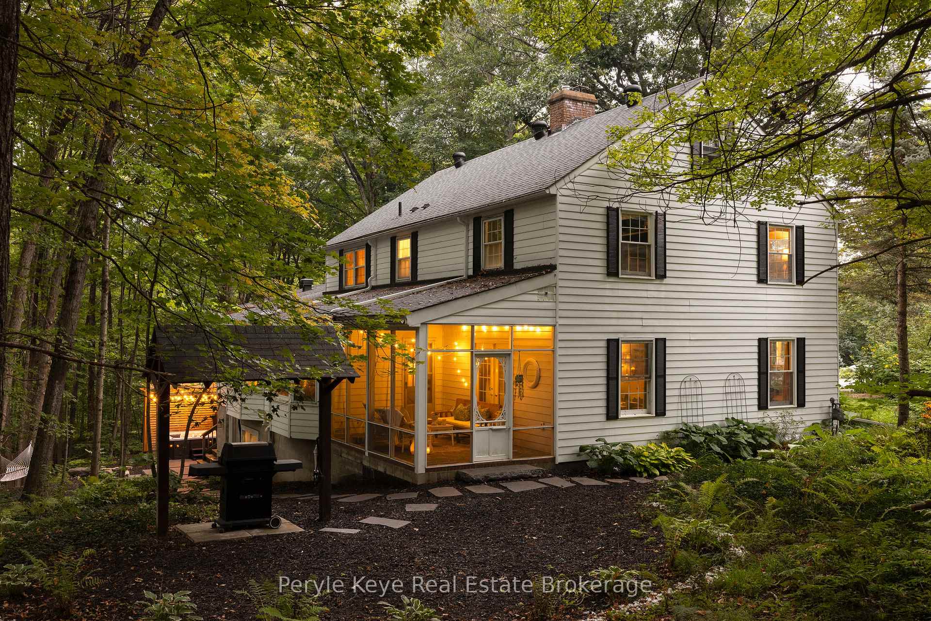 Photo 23 of 74 Woodland Drive, Bracebridge — HOMEH