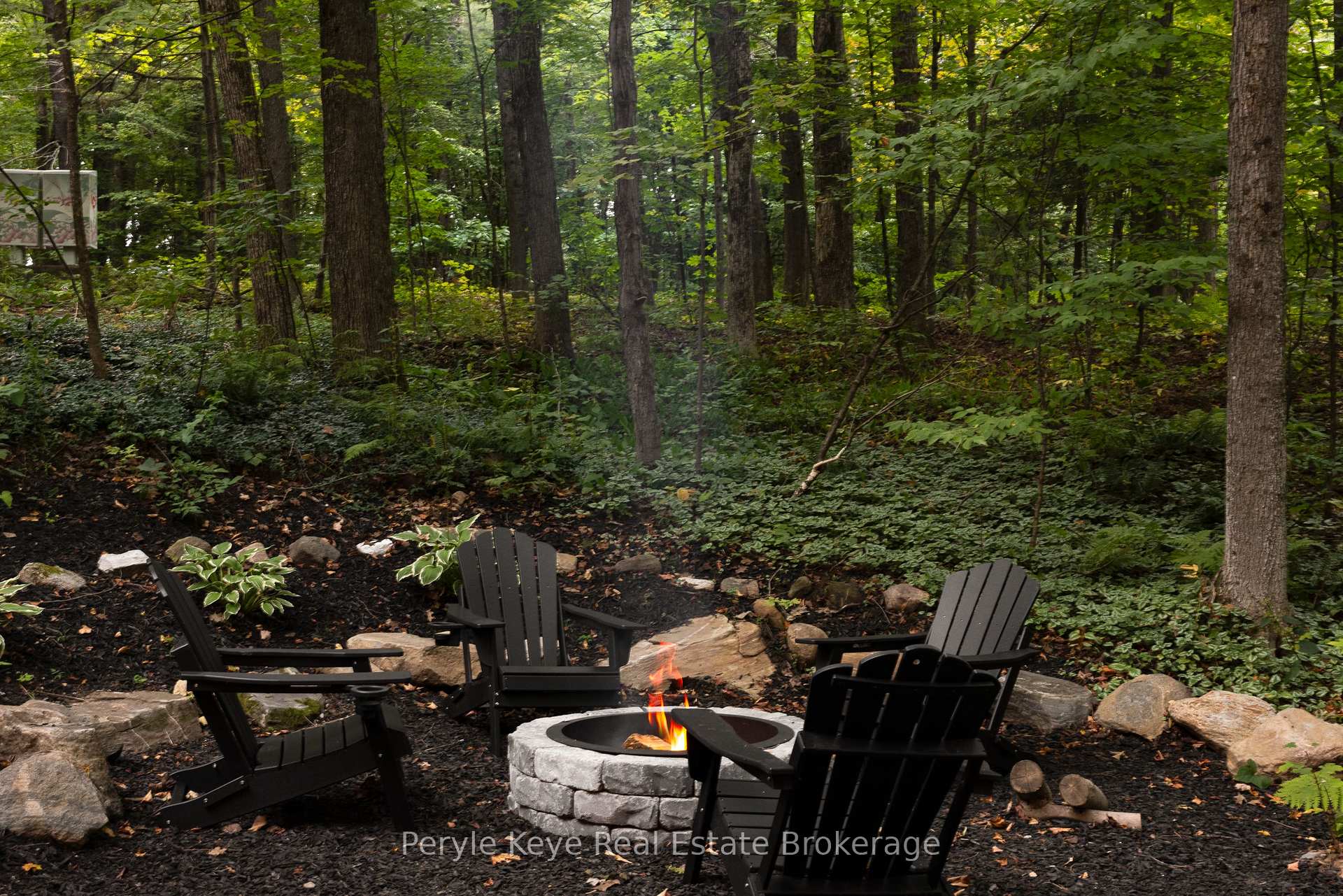 Photo 26 of 74 Woodland Drive, Bracebridge — HOMEH
