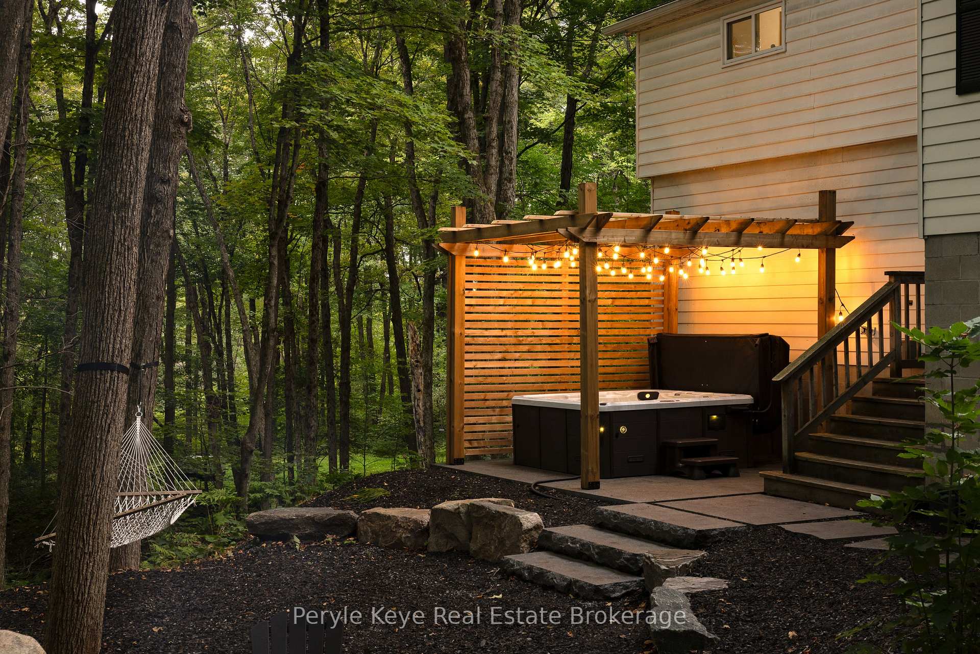 Photo 27 of 74 Woodland Drive, Bracebridge — HOMEH