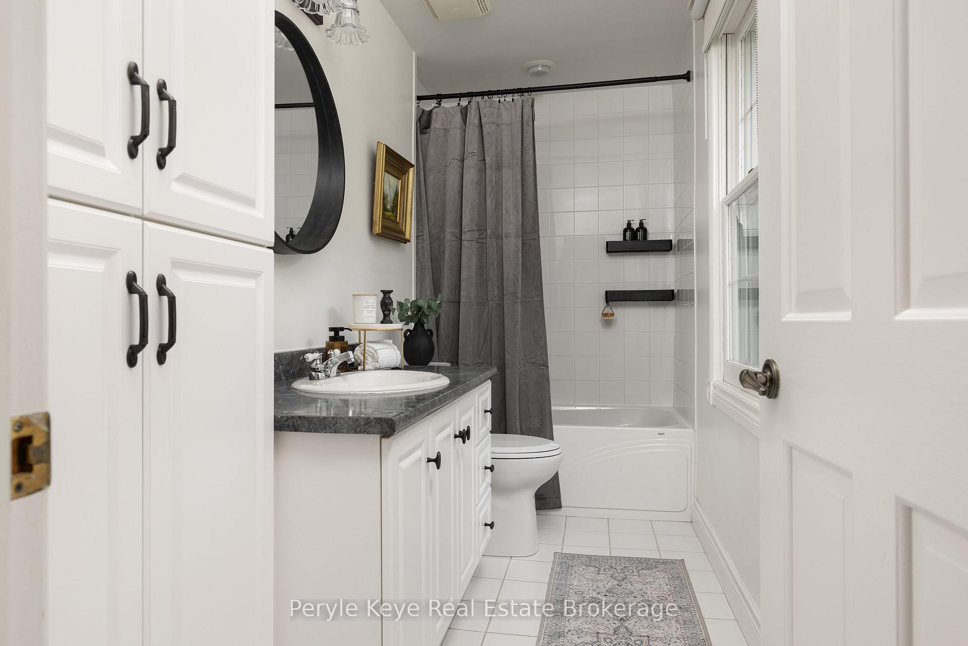 Photo 40 of 74 Woodland Drive, Bracebridge — HOMEH