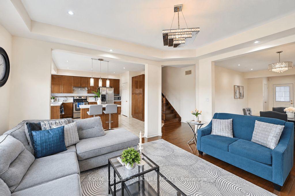 Photo 8 of 84 Jordensen Drive, Brampton, Credit Valley — HOMEH