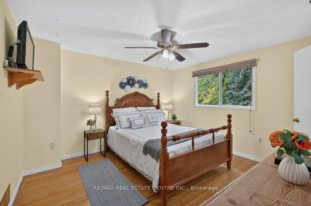 Photo 19 of 67 Grandridge Crescent, Guelph, Willow West/Sugarbush/West Acres — HOMEH