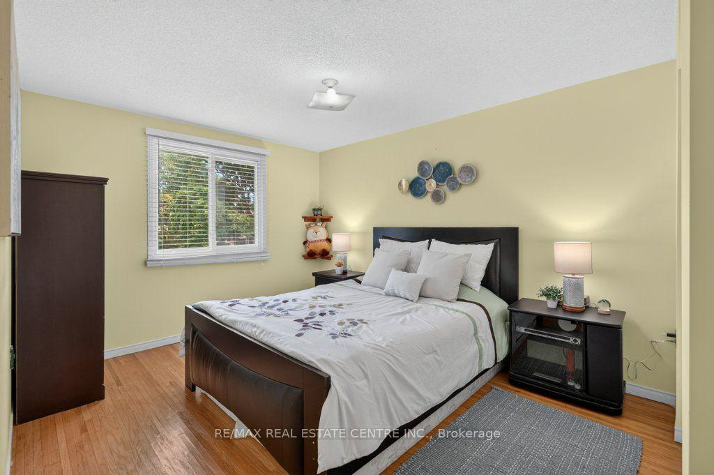 Photo 23 of 67 Grandridge Crescent, Guelph, Willow West/Sugarbush/West Acres — HOMEH