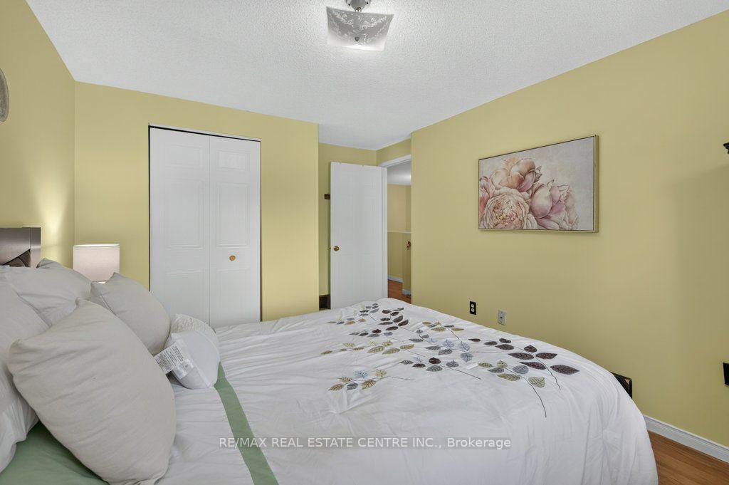 Photo 31 of 67 Grandridge Crescent, Guelph, Willow West/Sugarbush/West Acres — HOMEH