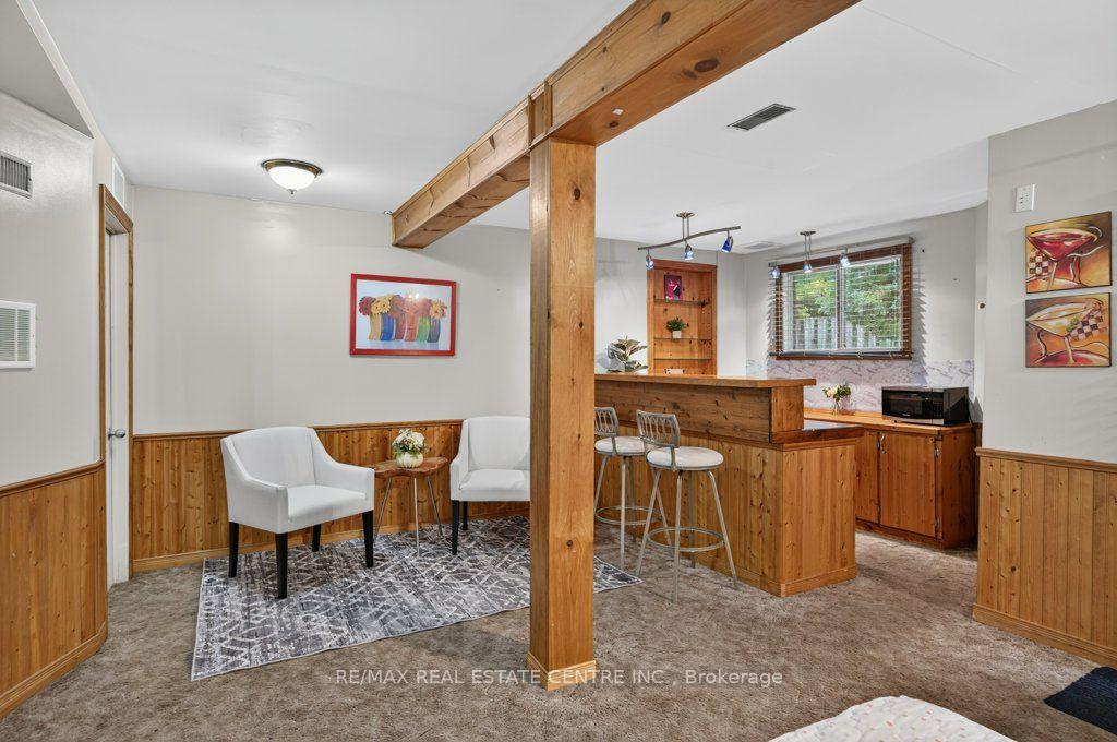 Photo 33 of 67 Grandridge Crescent, Guelph, Willow West/Sugarbush/West Acres — HOMEH