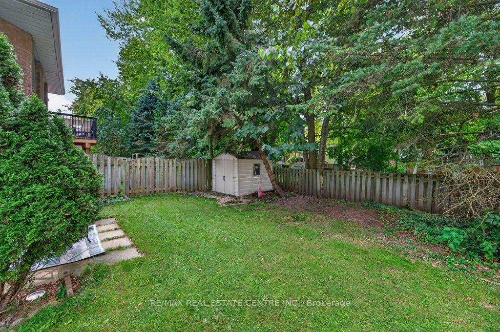 Photo 34 of 67 Grandridge Crescent, Guelph, Willow West/Sugarbush/West Acres — HOMEH