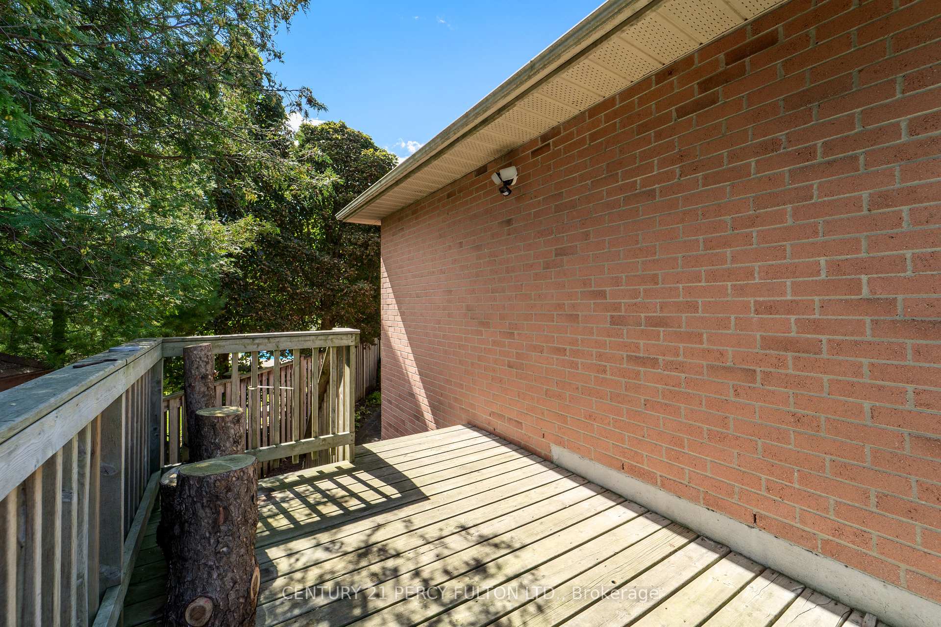 Photo 3 of 58 Love Crescent, Ajax, South West — HOMEH
