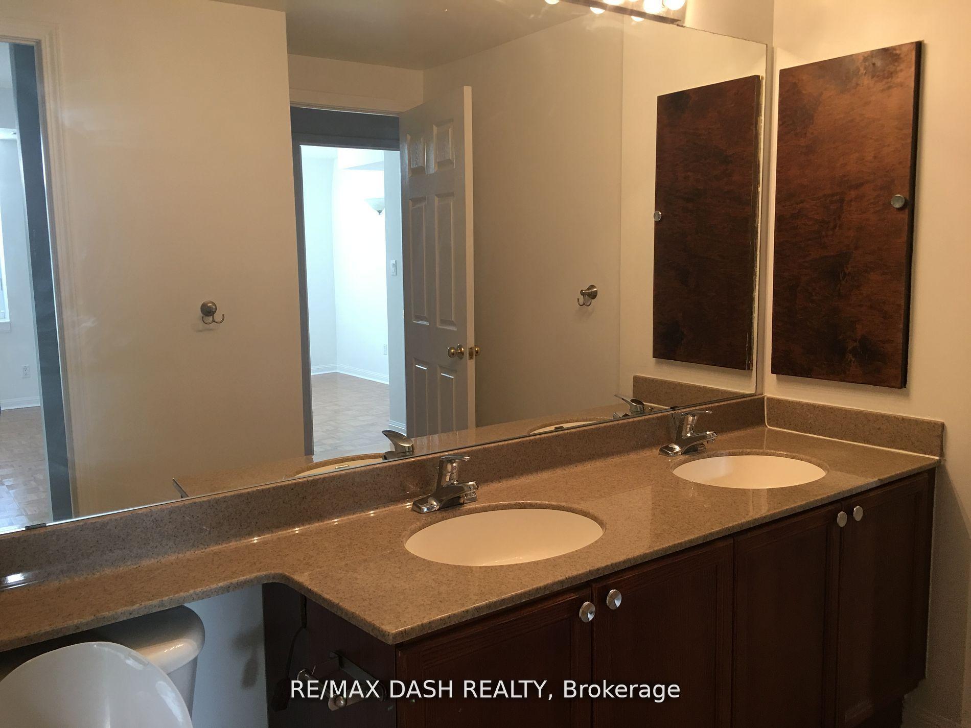 Photo 15 of Unit 535, 36 Stadium Road, Toronto, Niagara — HOMEH
