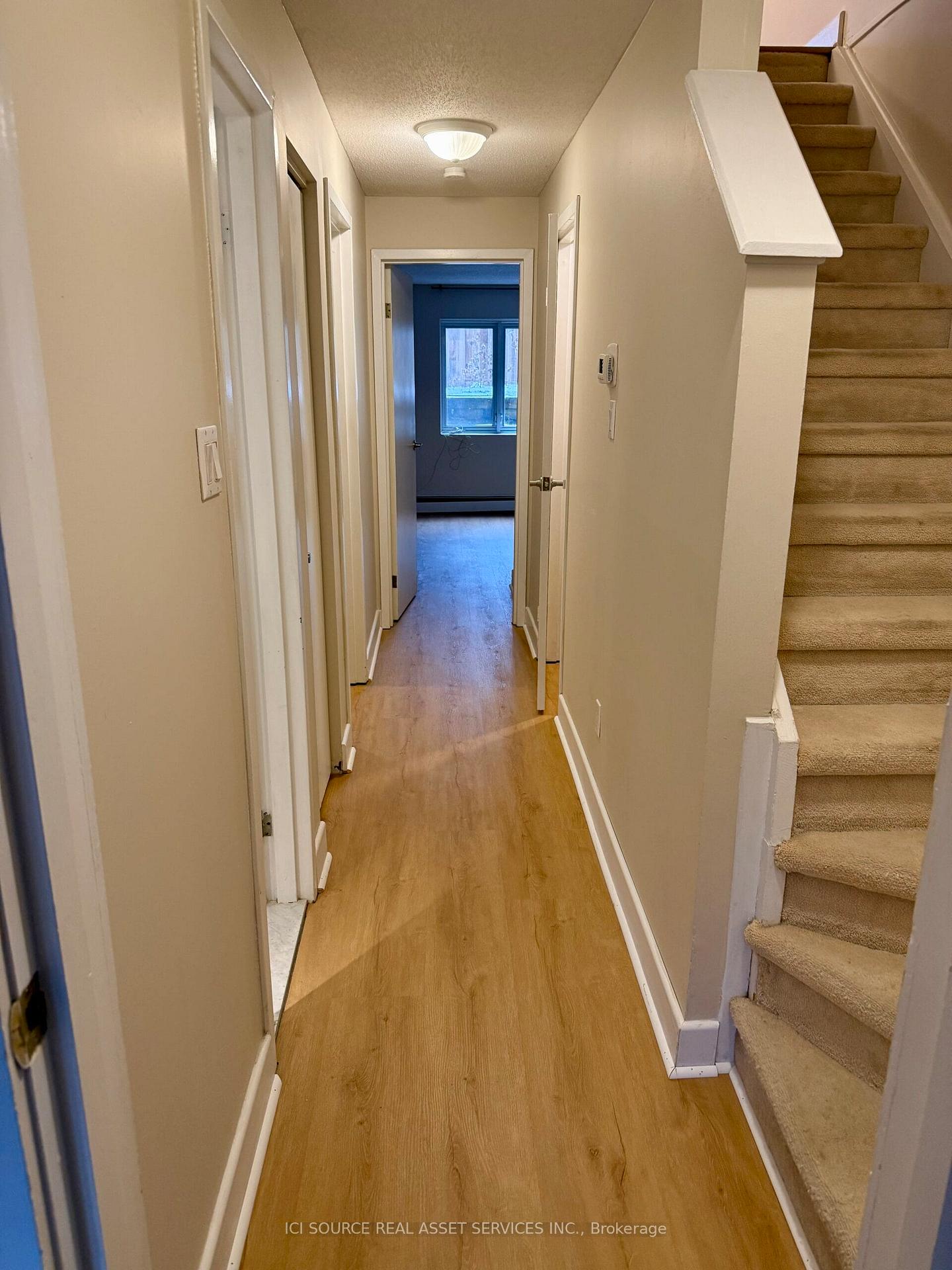 Photo 16 of 8 Blue Moon Private, Ottawa, Manor Park — HOMEH