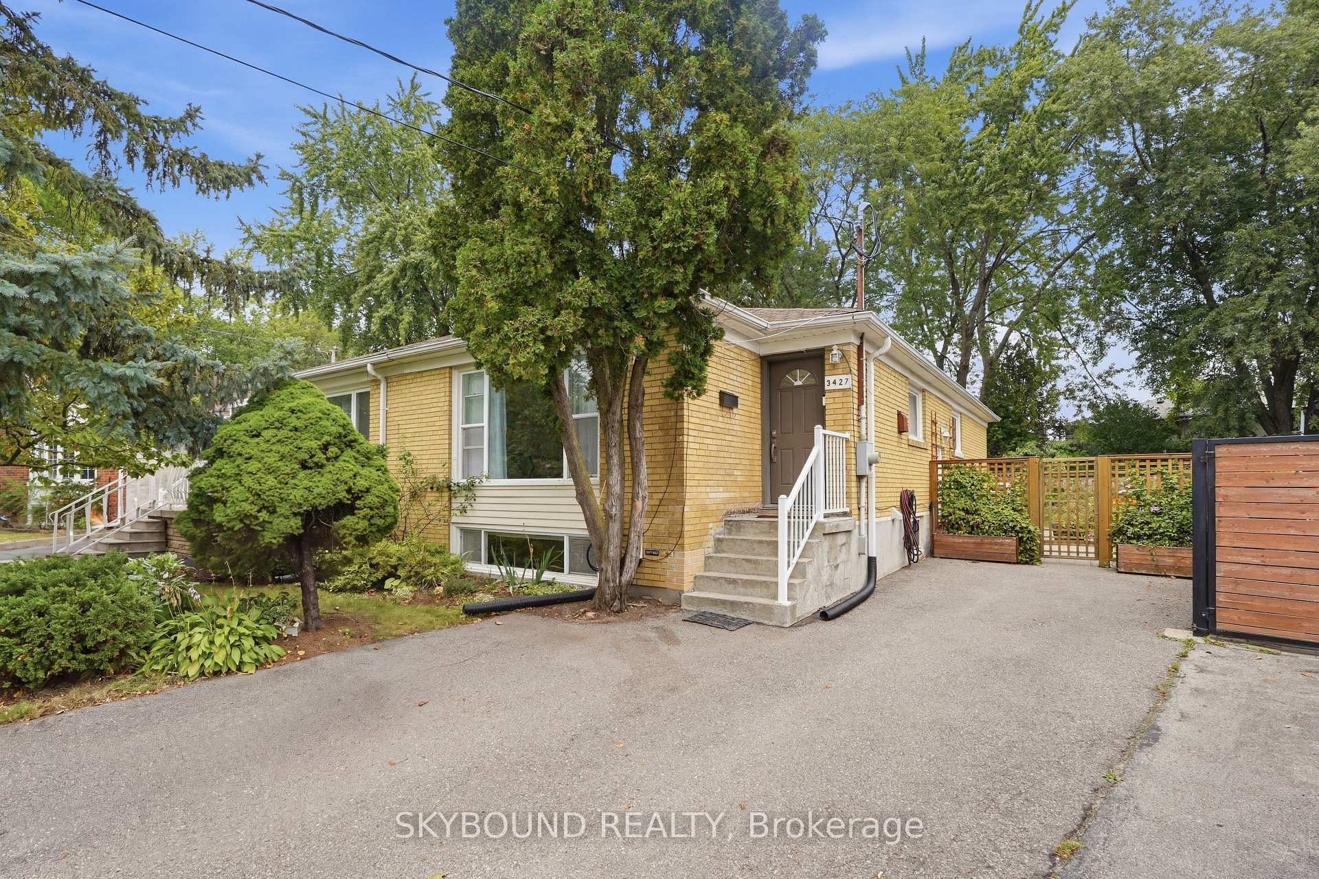 Photo 6 of 3427 Fellmore Drive, Mississauga, Erindale — HOMEH