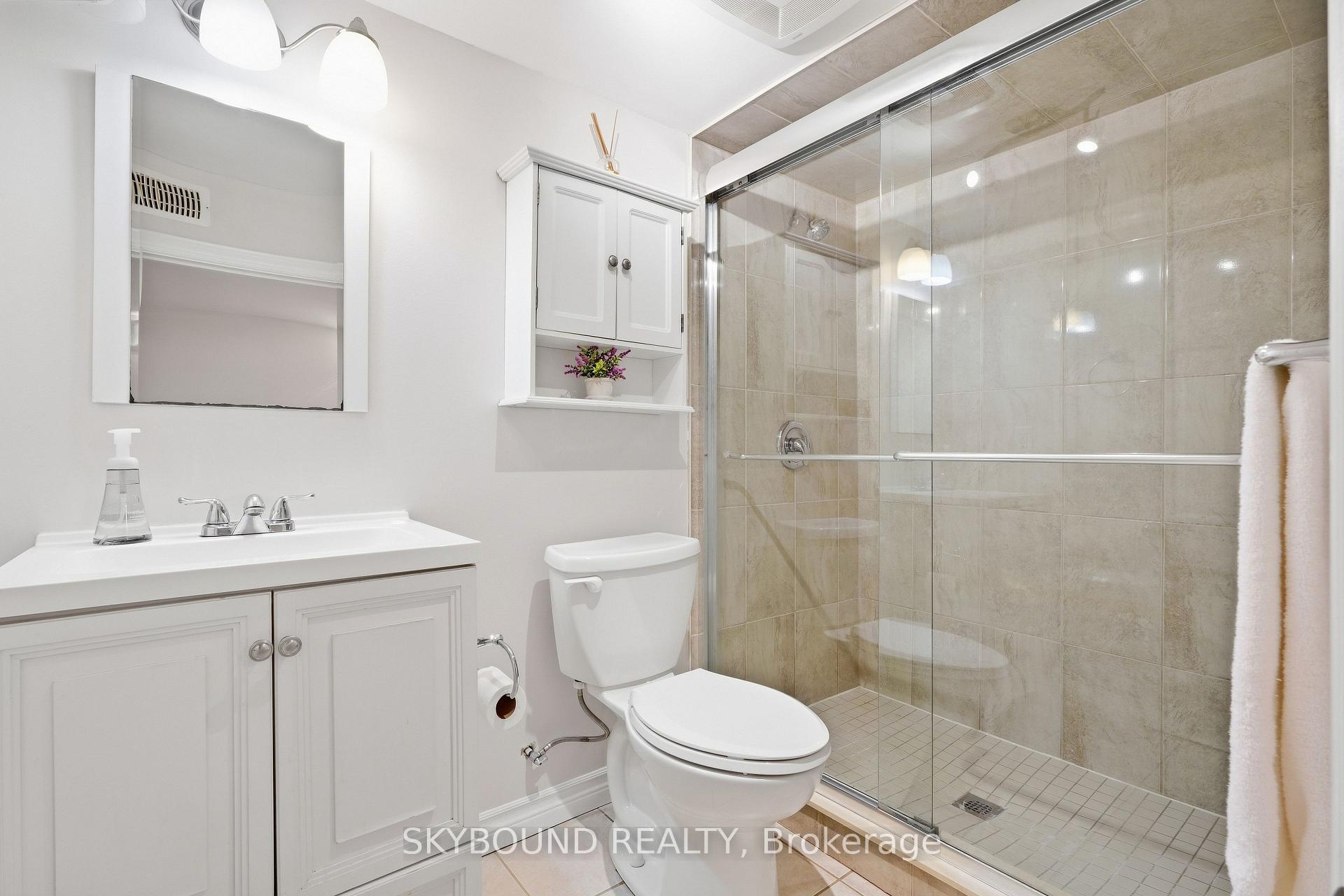 Photo 38 of 3427 Fellmore Drive, Mississauga, Erindale — HOMEH