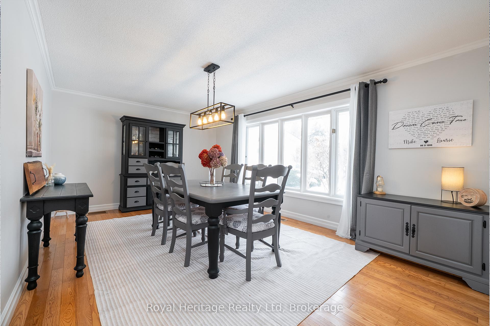 Photo 4 of 37 Forest Hill Drive, Hamilton Township, Rural Hamilton — HOMEH