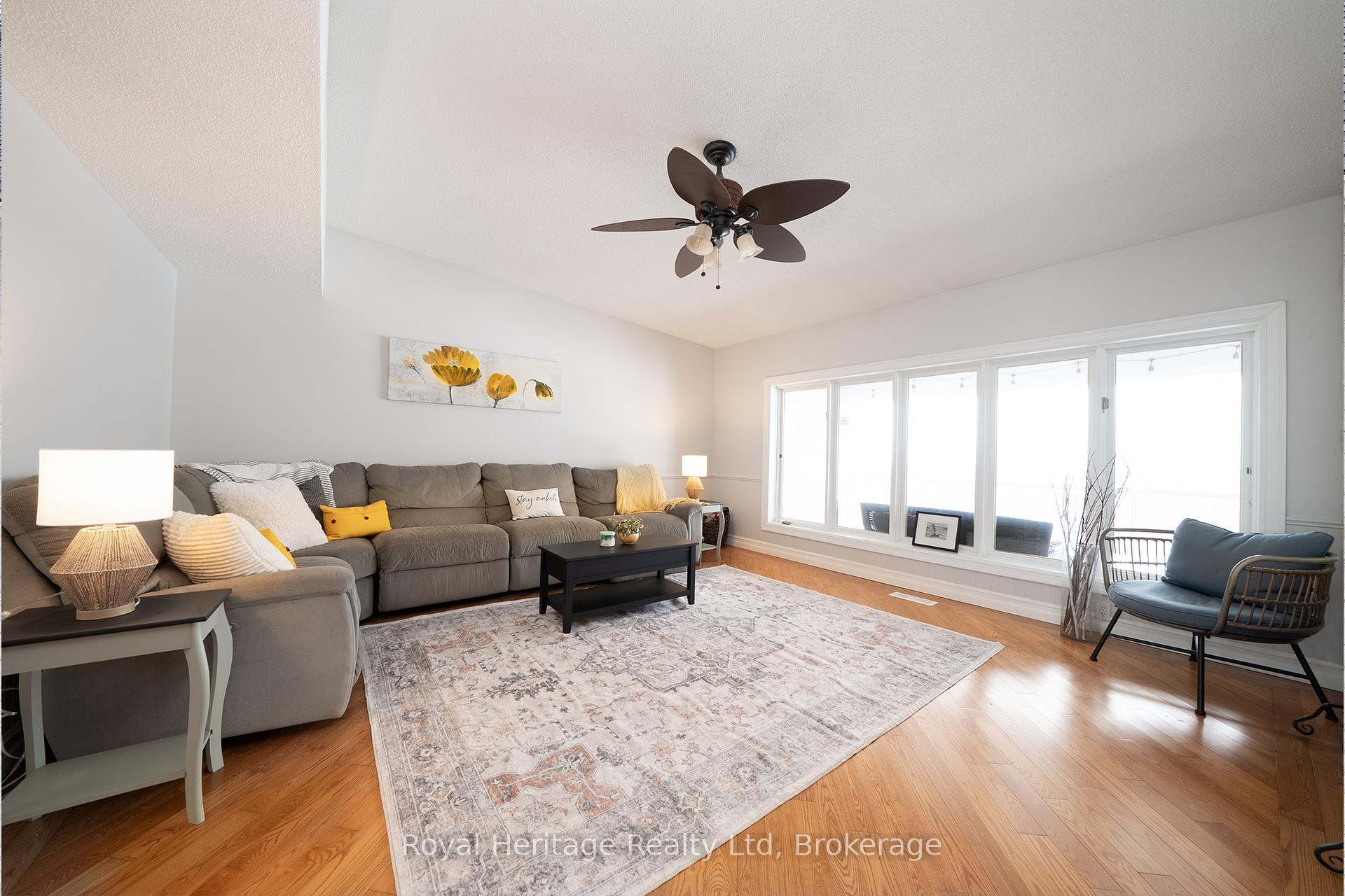 Photo 9 of 37 Forest Hill Drive, Hamilton Township, Rural Hamilton — HOMEH