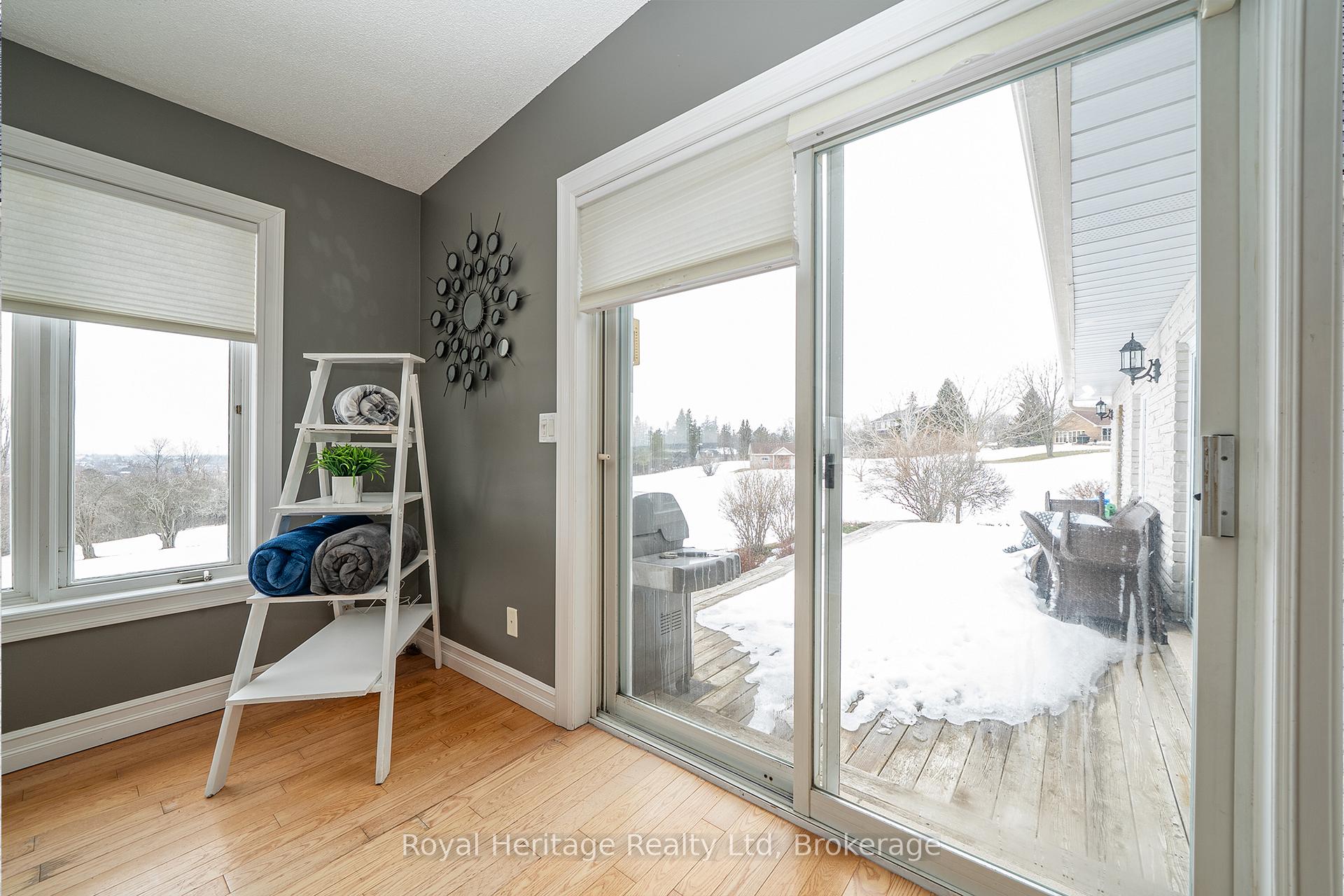 Photo 20 of 37 Forest Hill Drive, Hamilton Township, Rural Hamilton — HOMEH