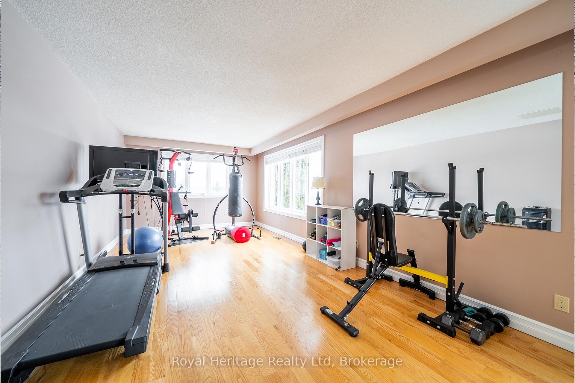 Photo 35 of 37 Forest Hill Drive, Hamilton Township, Rural Hamilton — HOMEH