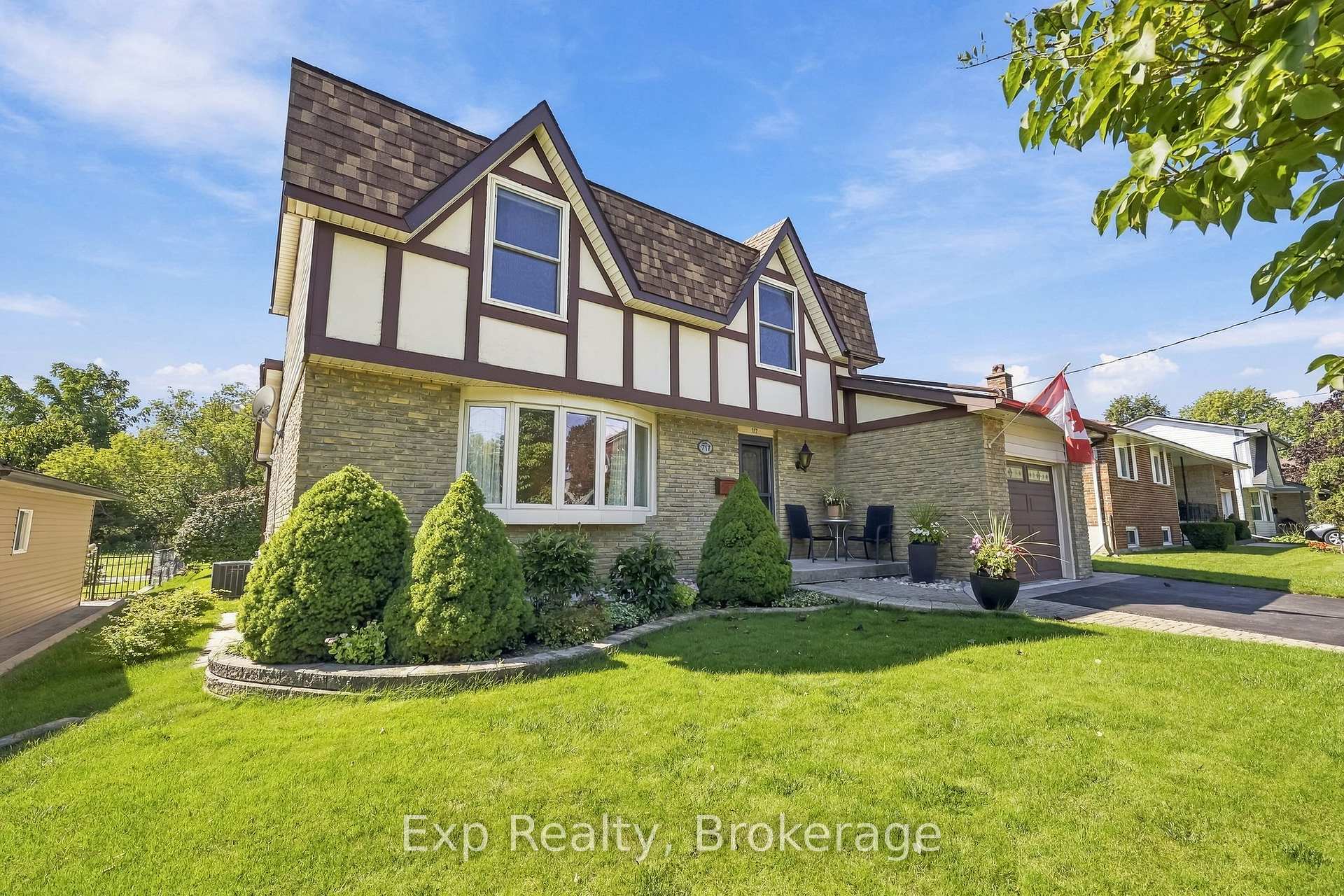 Photo of 717 Westwood Drive