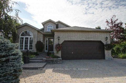 Front of Unit Main Level, 153 Niagara Drive