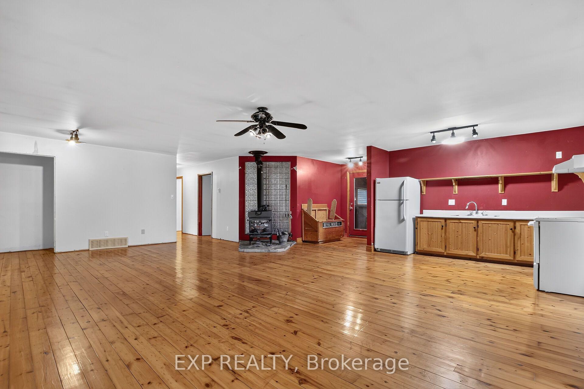 Photo 7 of 3488 Tatlock Road, Lanark Highlands, Lanark Highlands (Darling) Twp — HOMEH