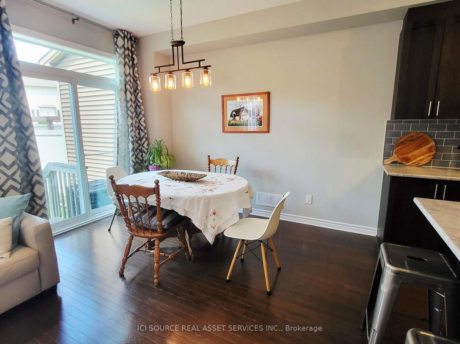 Photo 19 of 308 Fergus Crescent, Ottawa, Barrhaven - Cedargrove/Fraserdale — HOMEH