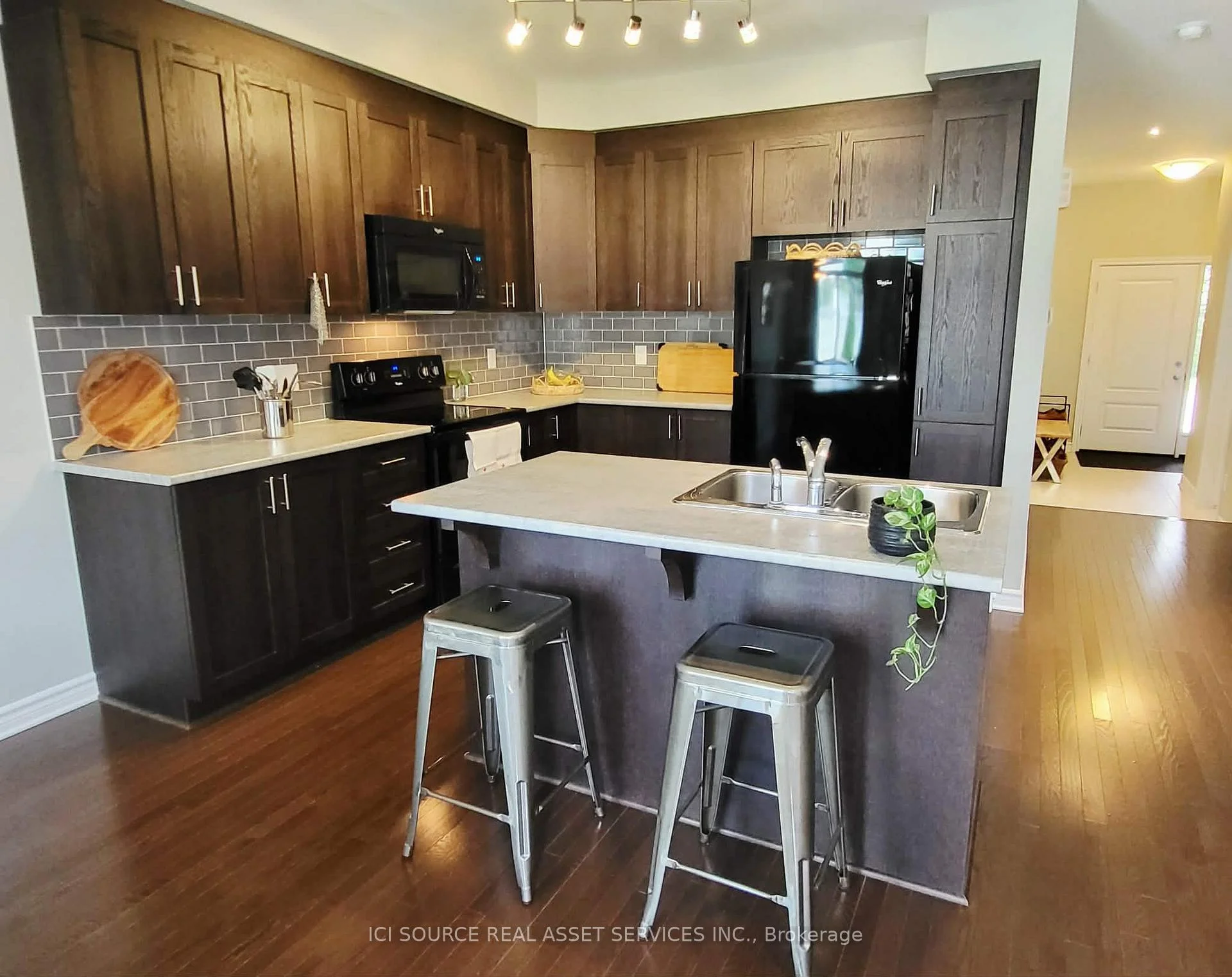Photo 16 of 308 Fergus Crescent, Ottawa, Barrhaven - Cedargrove/Fraserdale — HOMEH