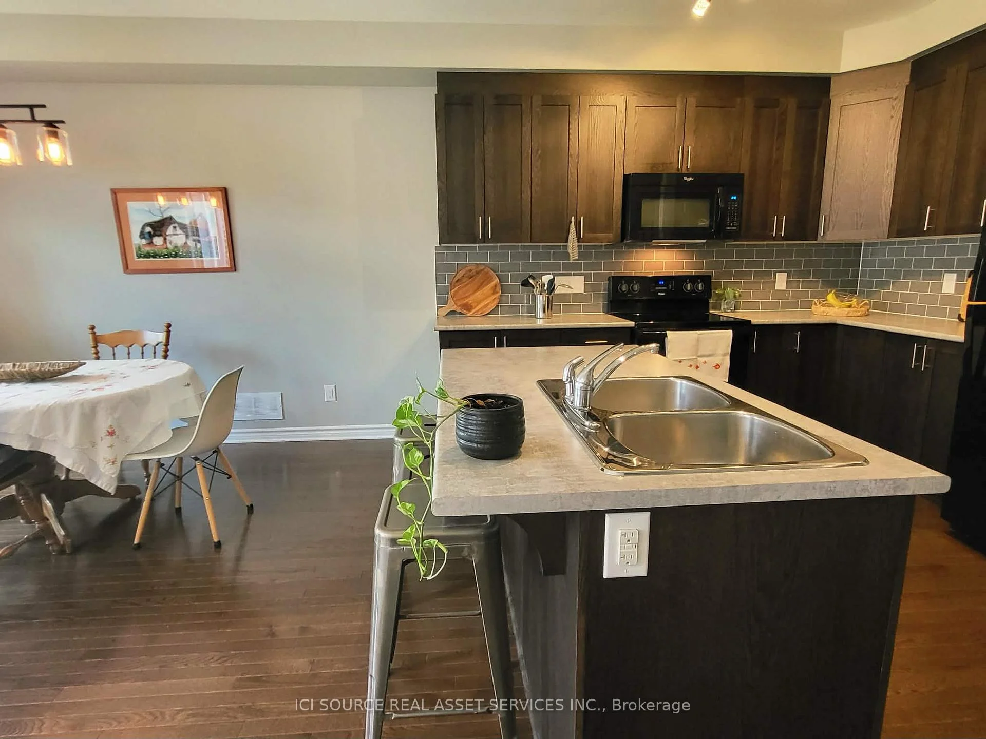 Photo 18 of 308 Fergus Crescent, Ottawa, Barrhaven - Cedargrove/Fraserdale — HOMEH