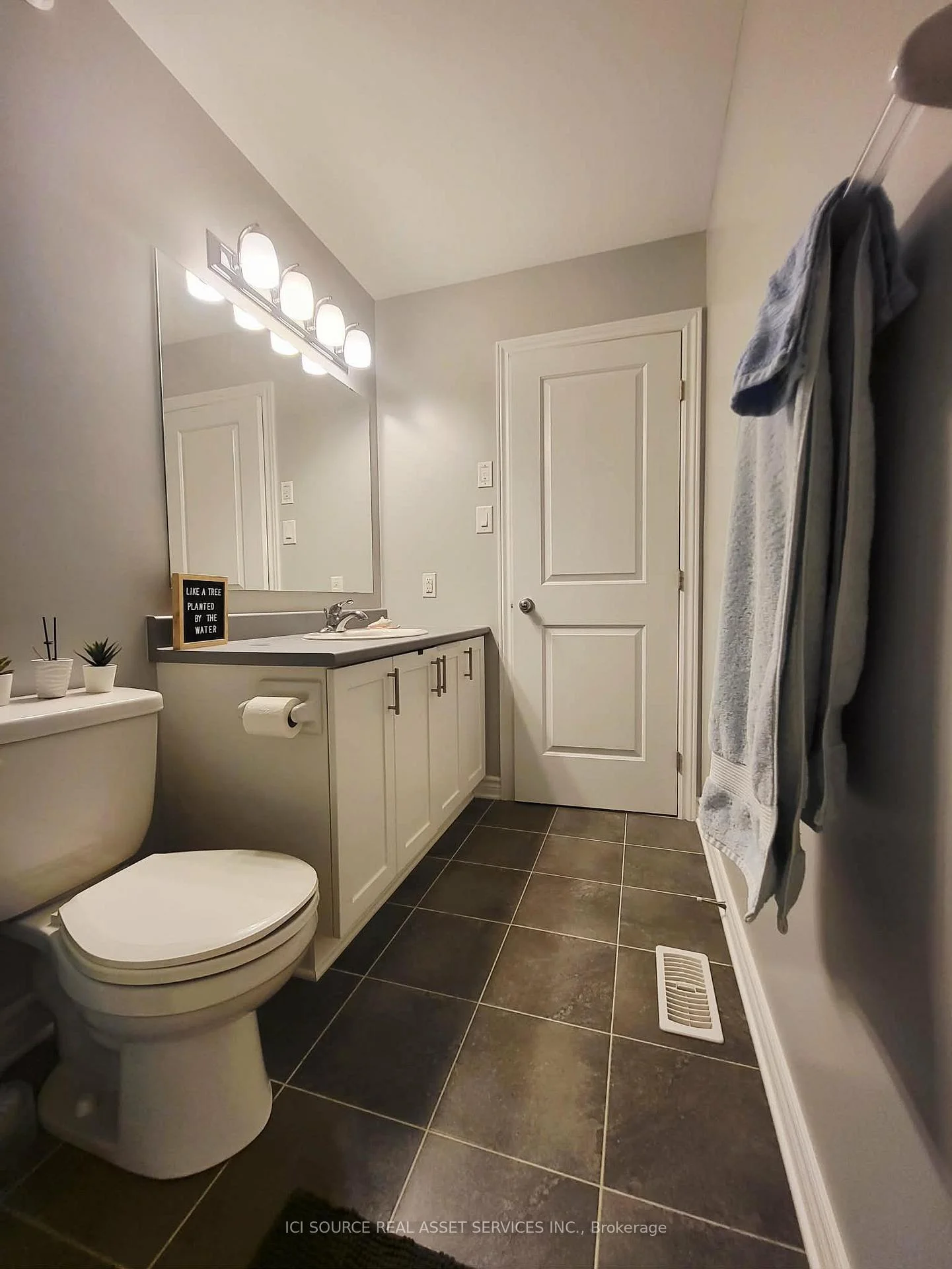Photo 54 of 308 Fergus Crescent, Ottawa, Barrhaven - Cedargrove/Fraserdale — HOMEH