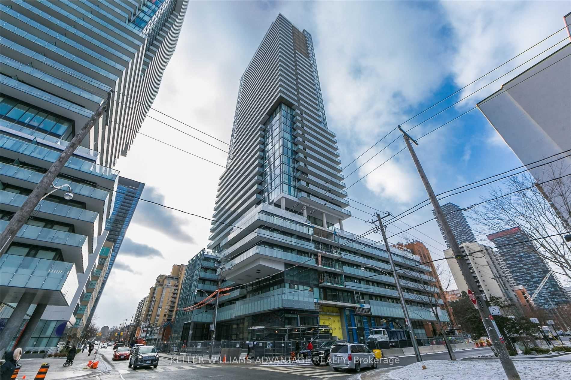 Front of Unit 3307, 161 Roehampton Avenue