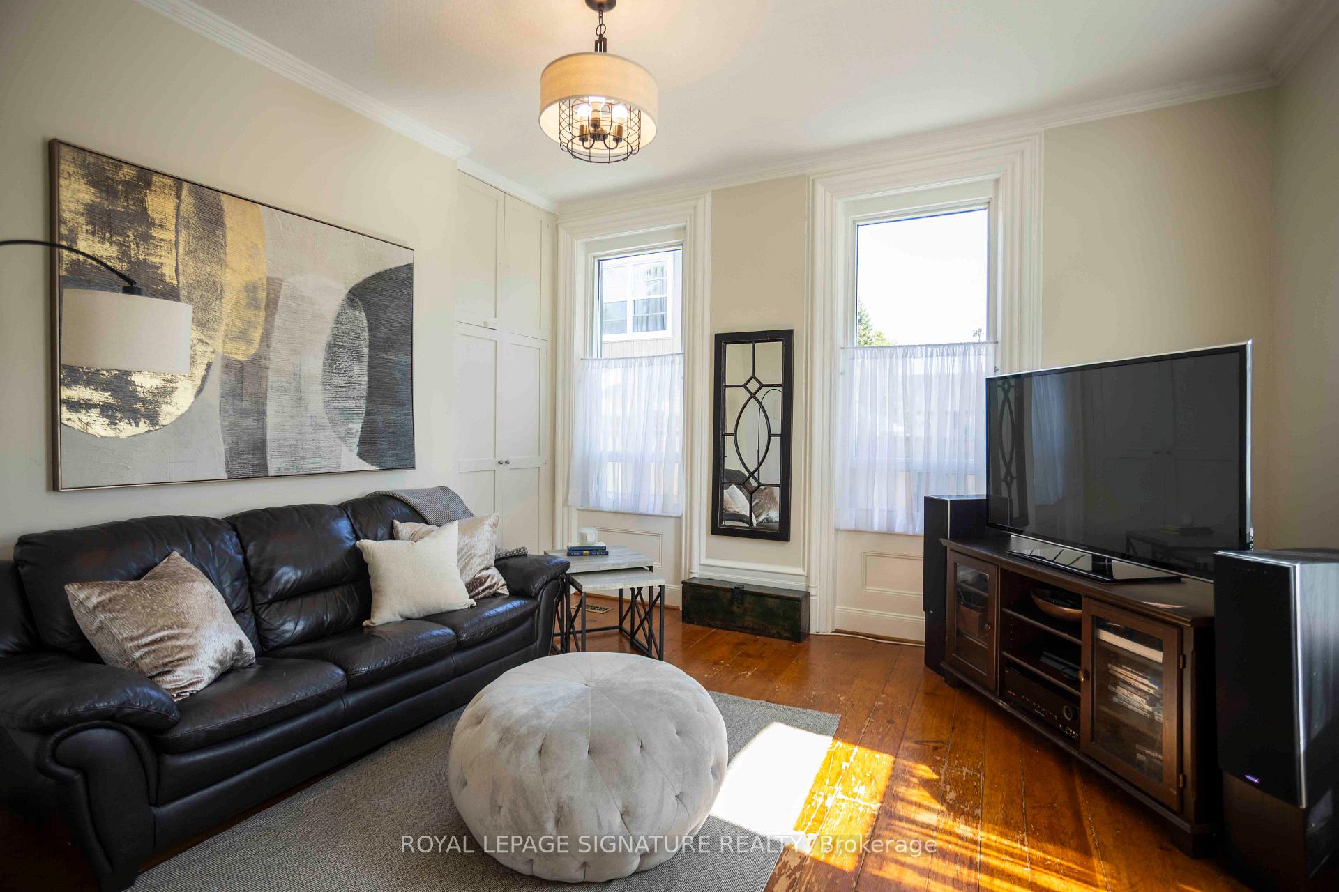 Photo 8 of 55 Brock Street E, Uxbridge — HOMEH