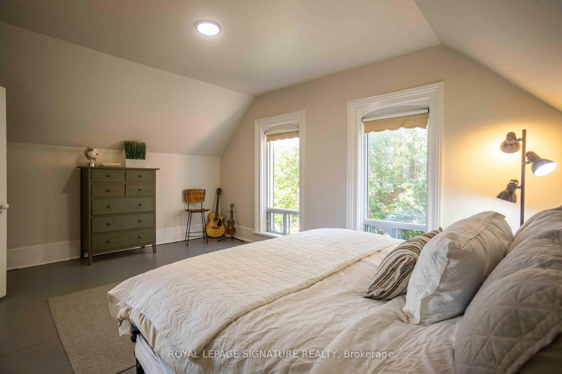 Photo 17 of 55 Brock Street E, Uxbridge — HOMEH