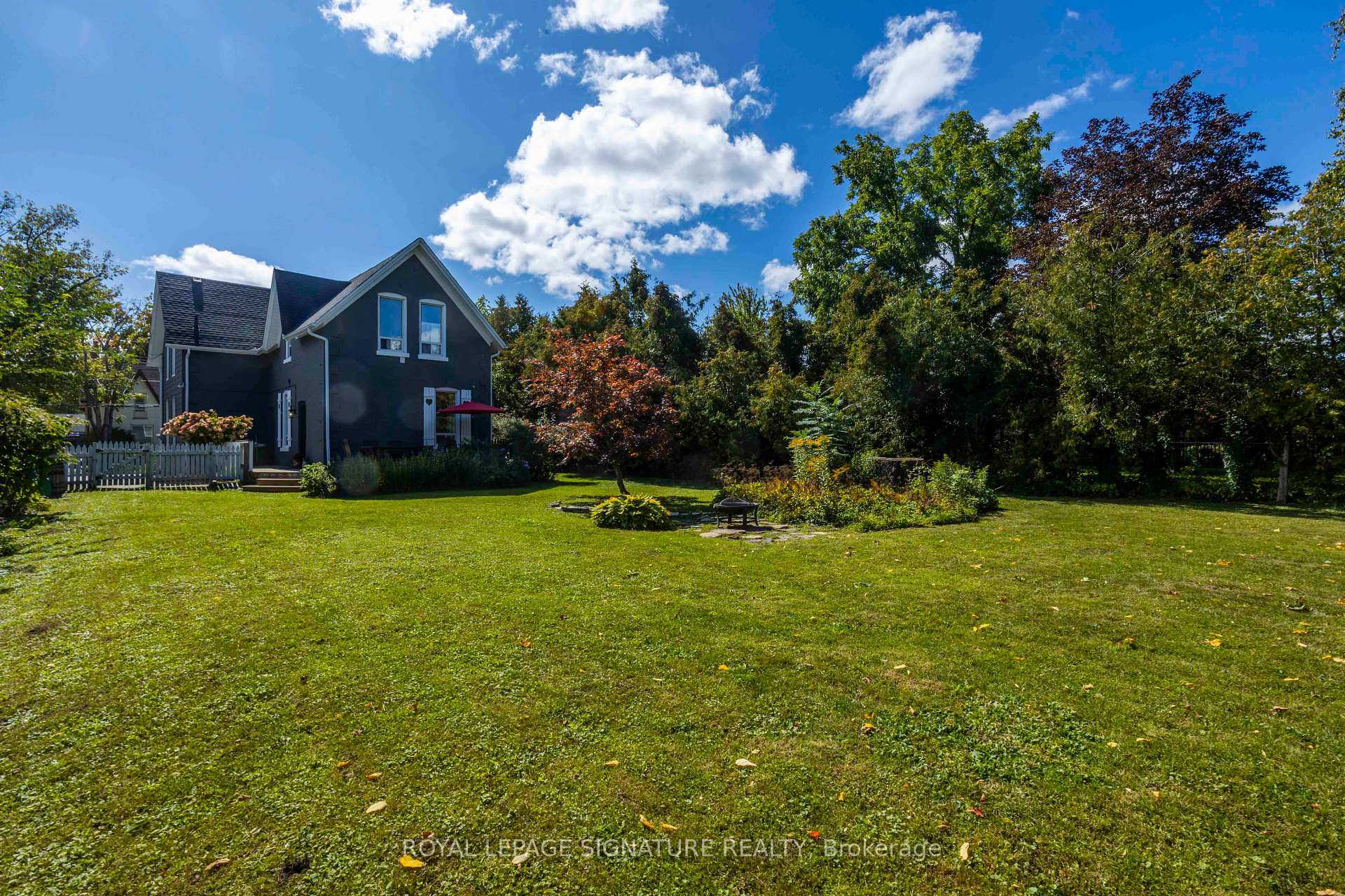 Photo 21 of 55 Brock Street E, Uxbridge — HOMEH