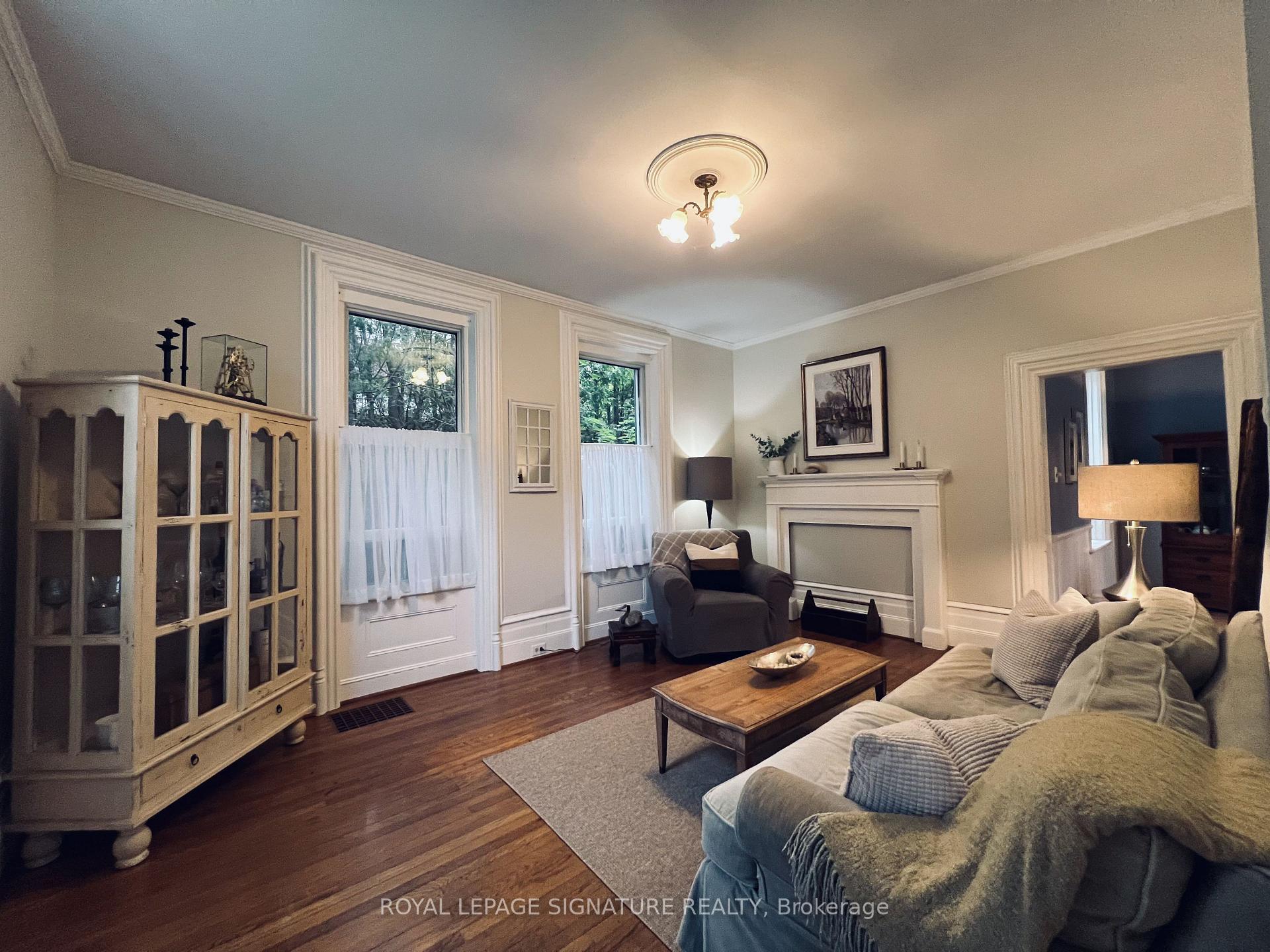 Photo 10 of 55 Brock Street E, Uxbridge — HOMEH