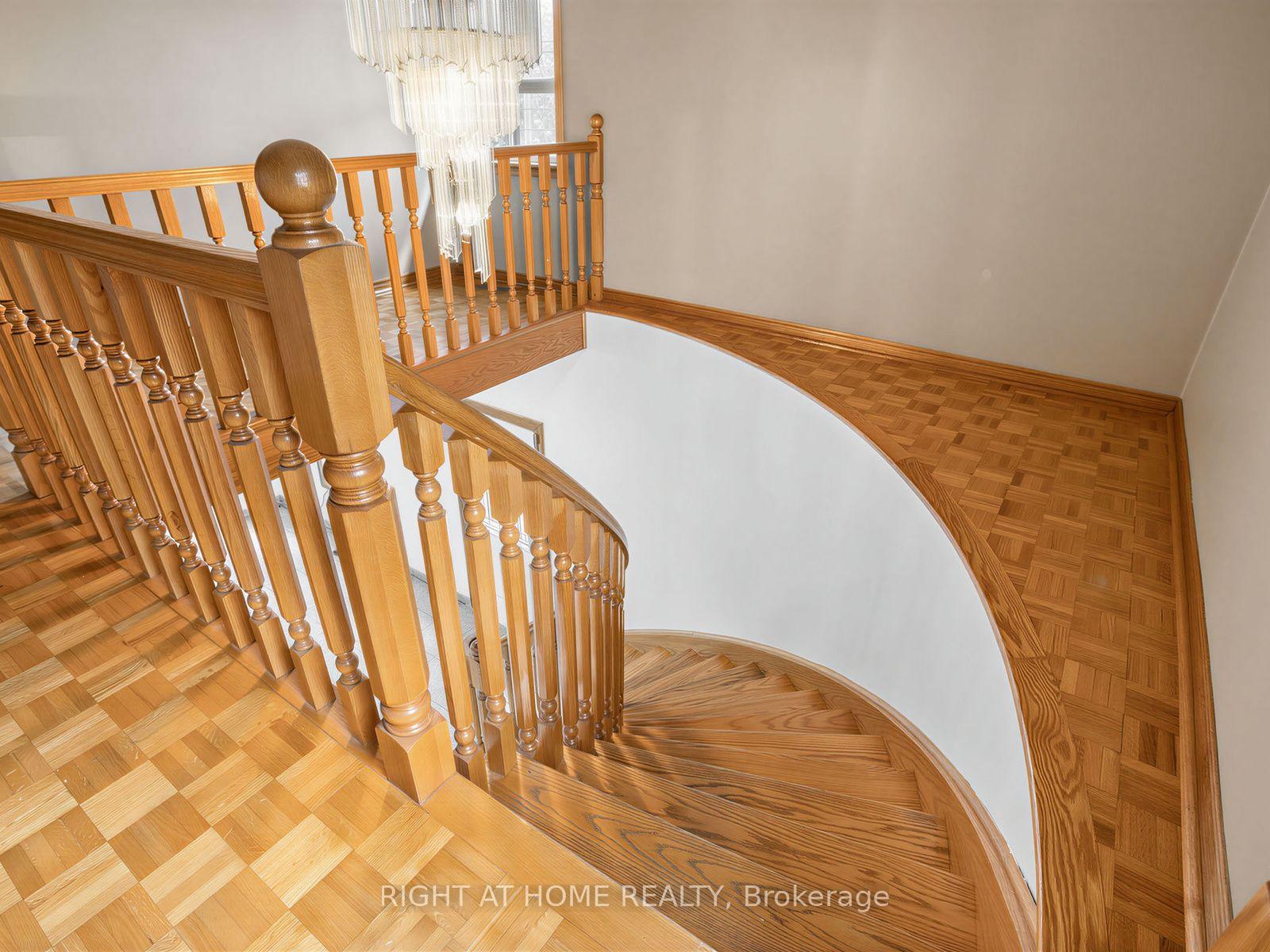 Photo 12 of 102 Judson Street, Etobicoke, Mimico — HOMEH