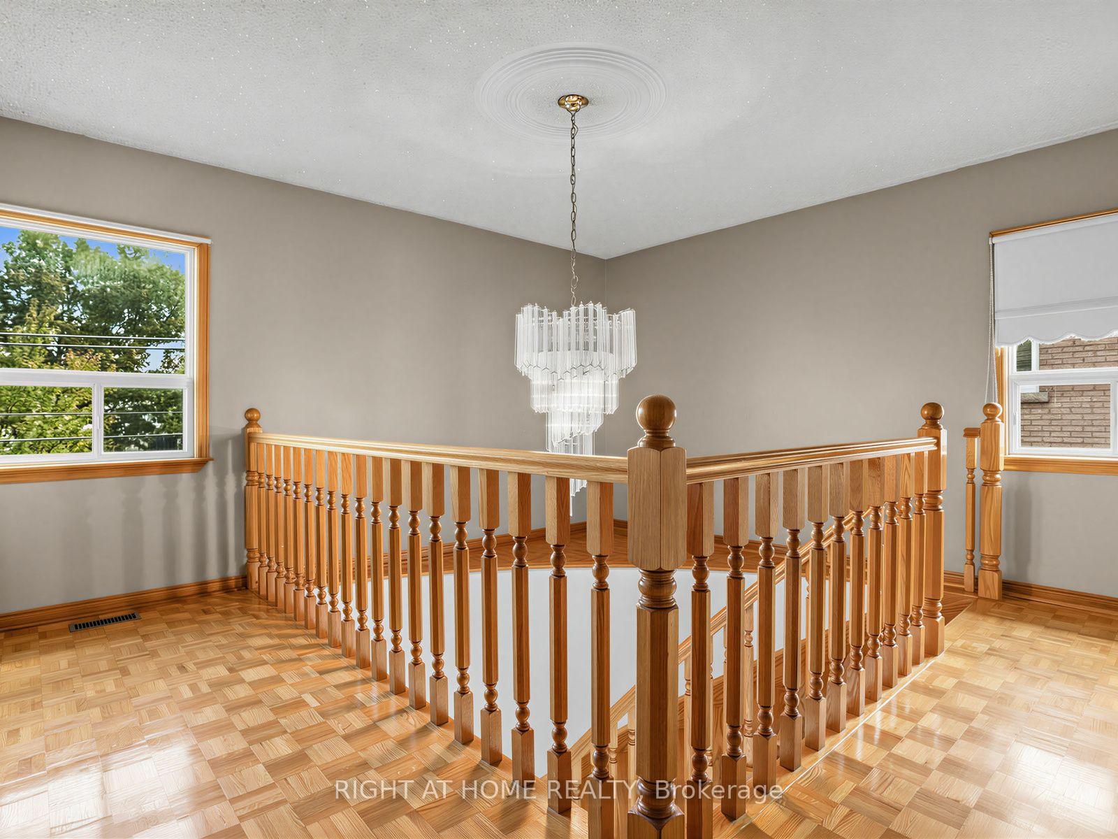 Photo 13 of 102 Judson Street, Etobicoke, Mimico — HOMEH