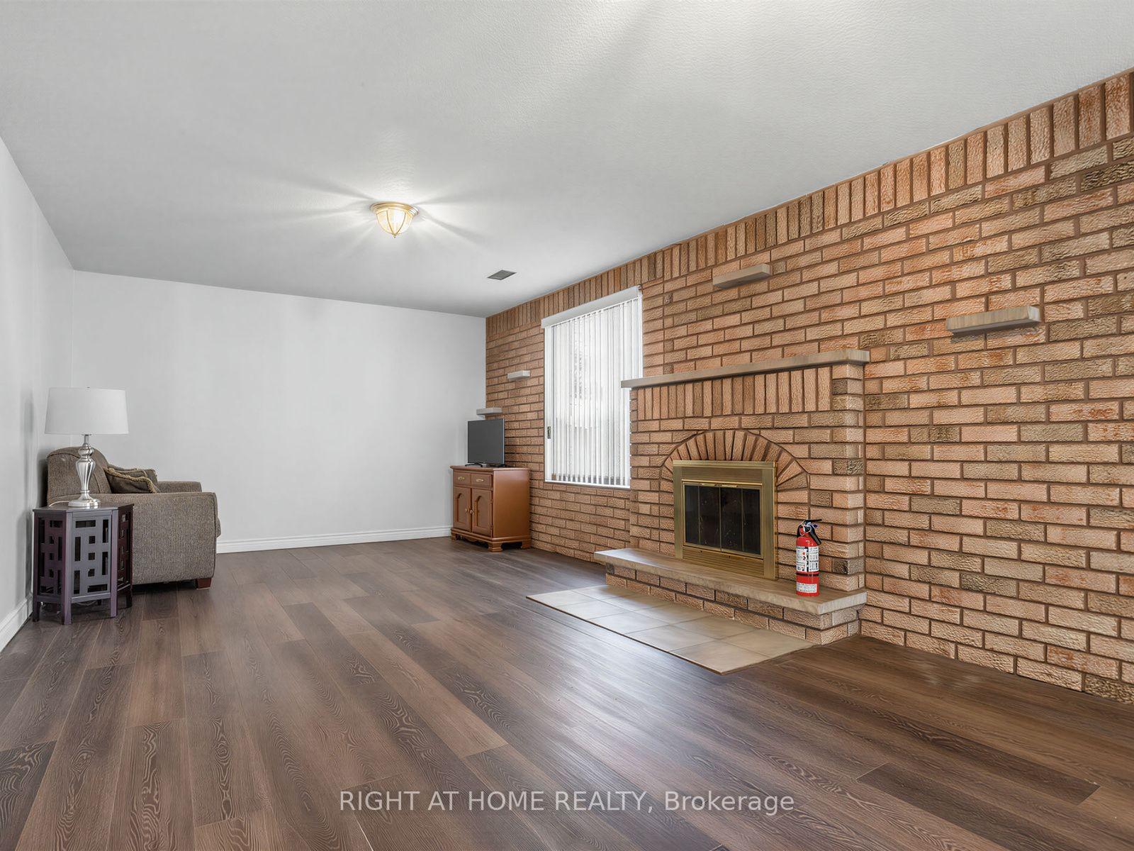 Photo 27 of 102 Judson Street, Etobicoke, Mimico — HOMEH