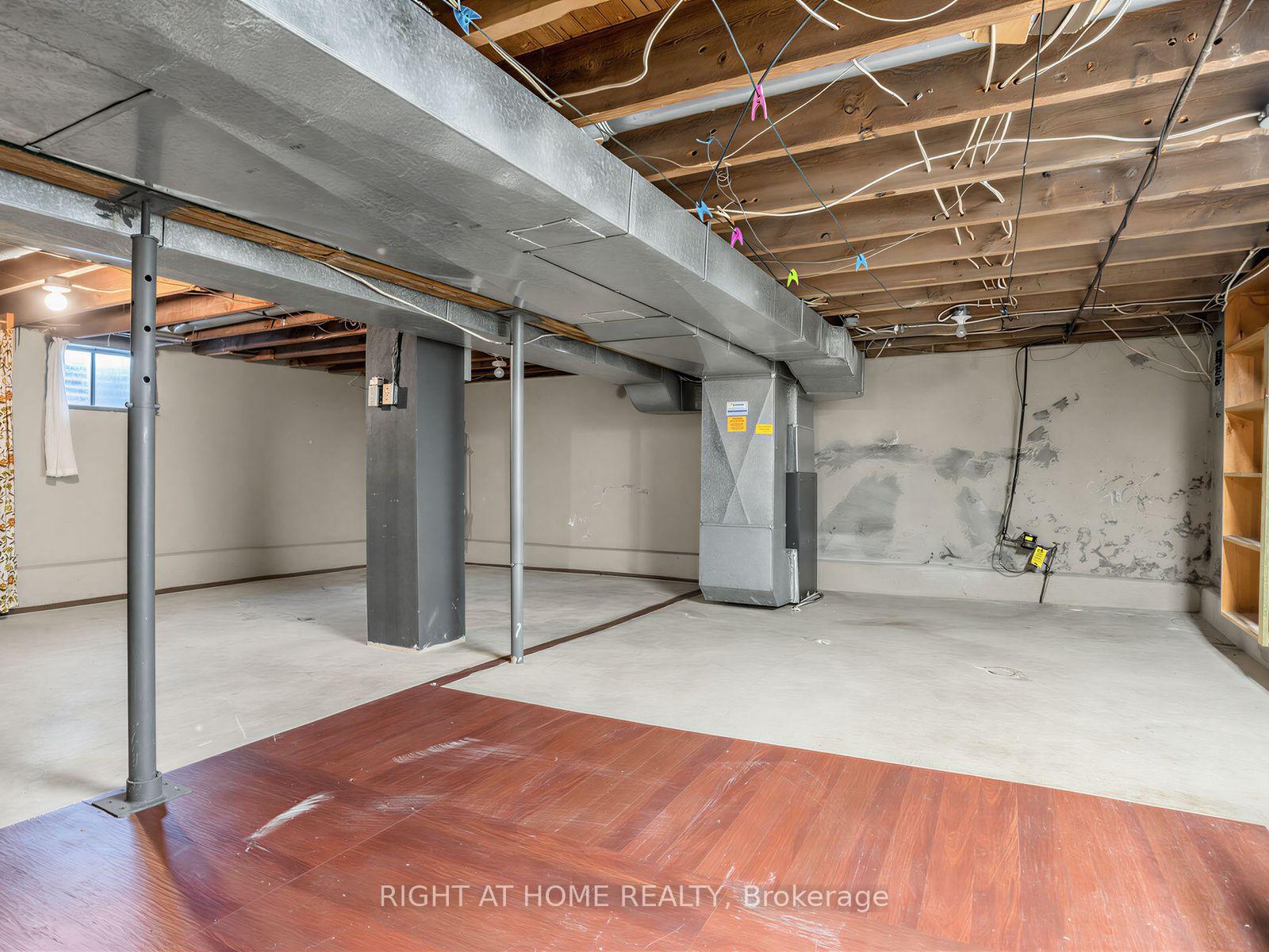 Photo 36 of 102 Judson Street, Etobicoke, Mimico — HOMEH