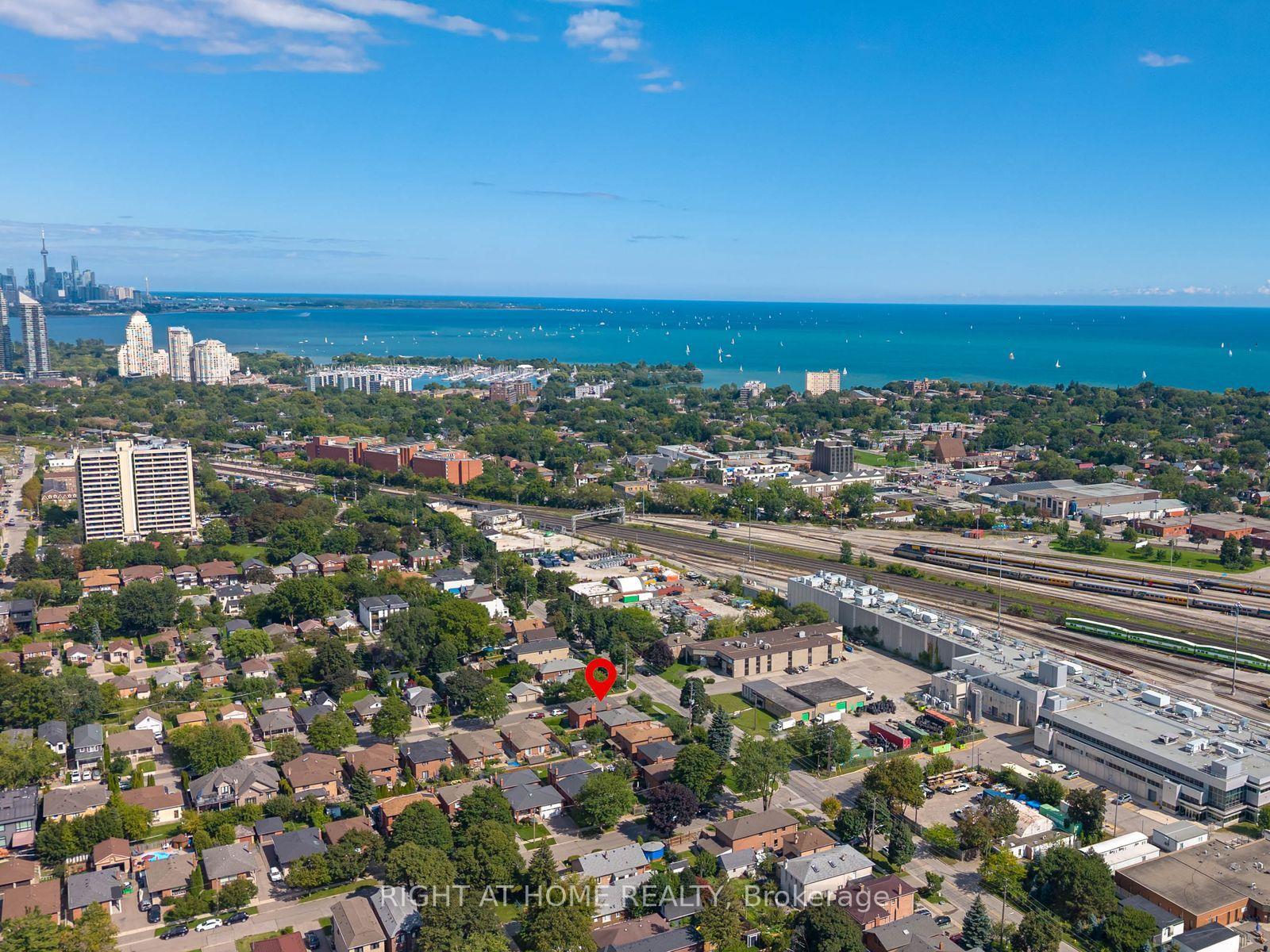 Photo 44 of 102 Judson Street, Etobicoke, Mimico — HOMEH