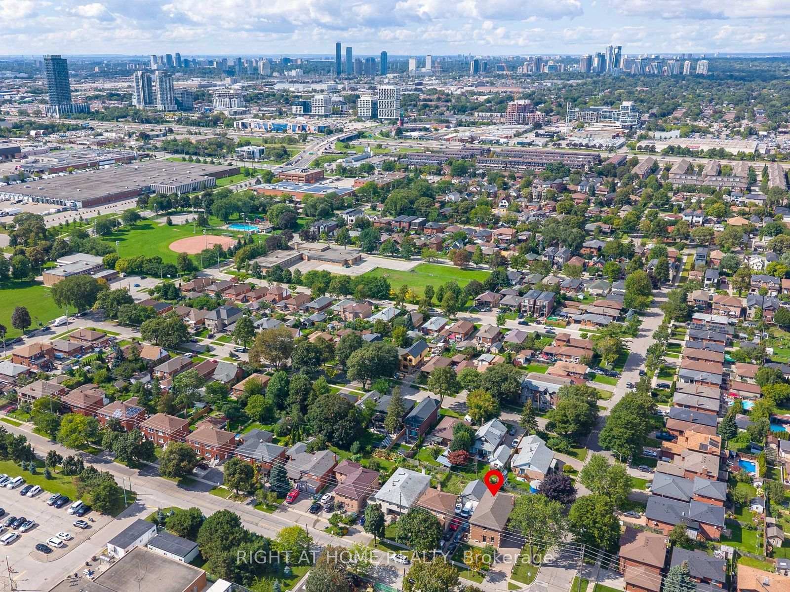 Photo 45 of 102 Judson Street, Etobicoke, Mimico — HOMEH