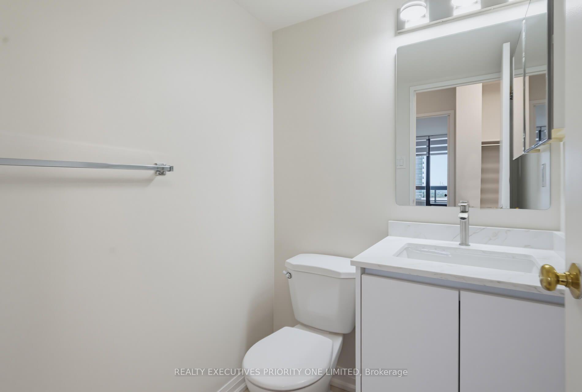 Photo 24 of Unit 1501, 7460 Bathurst Street, Vaughan, Brownridge — HOMEH